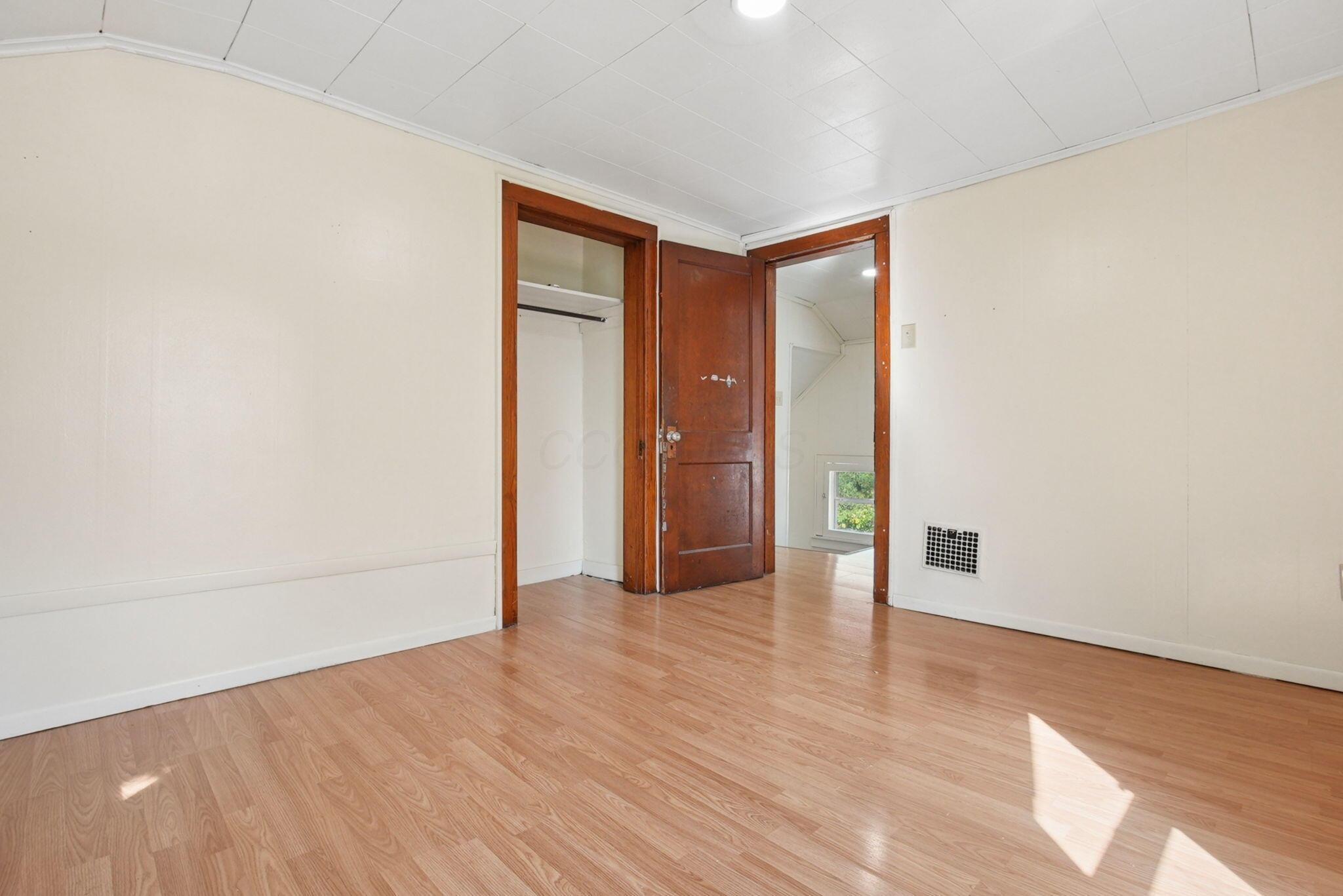 1203 E Innis Avenue Property Photo 19