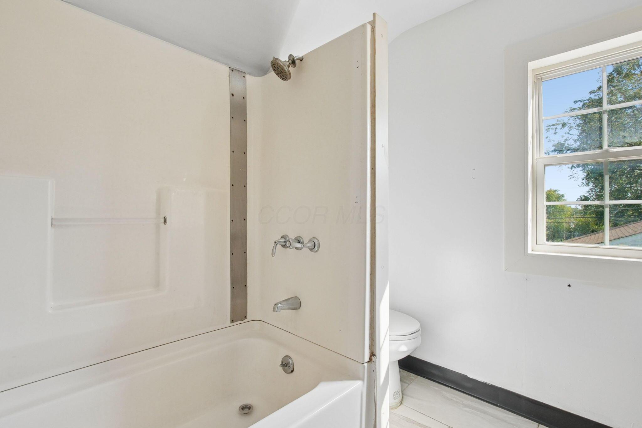 1203 E Innis Avenue Property Photo 21
