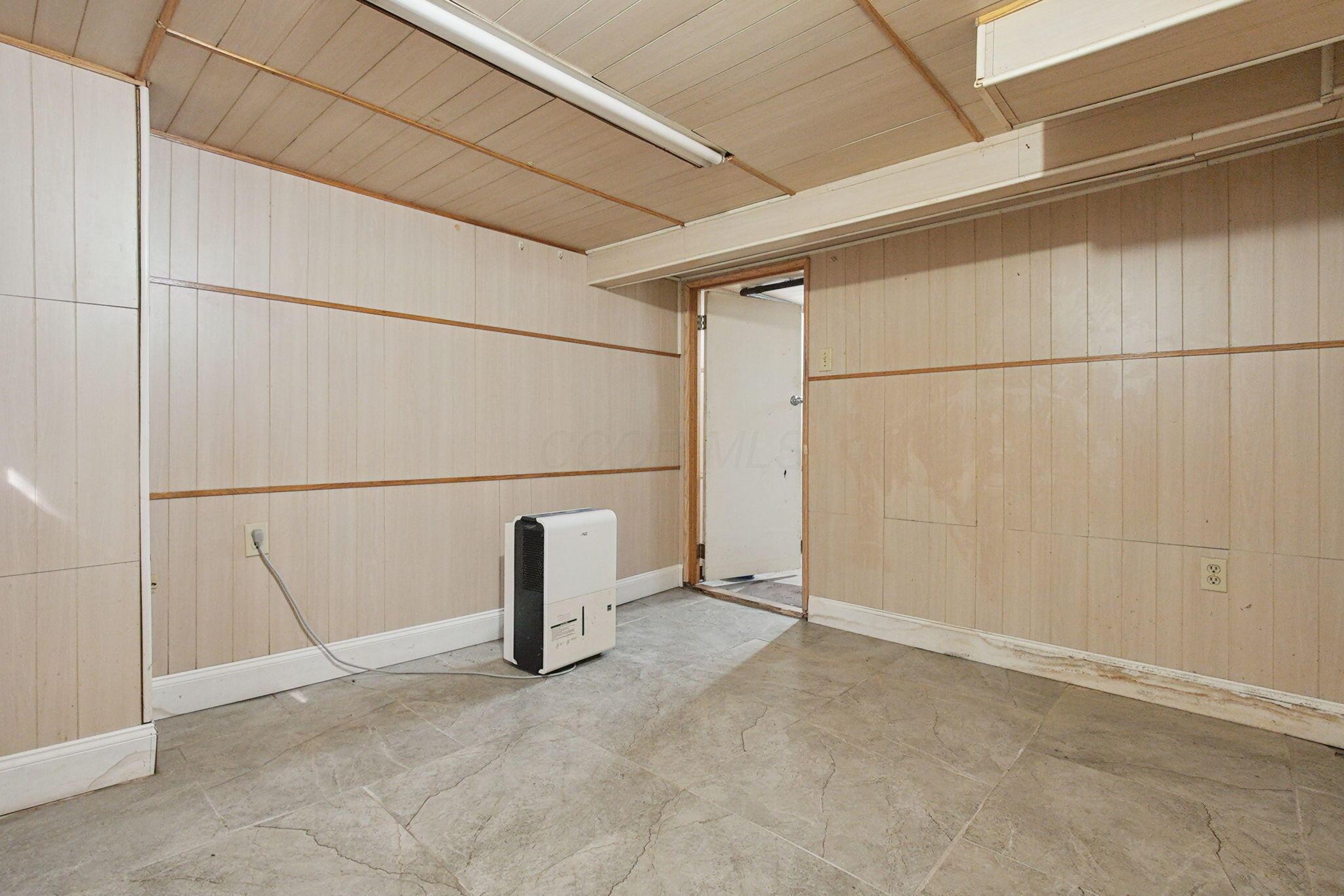 1203 E Innis Avenue Property Photo 22