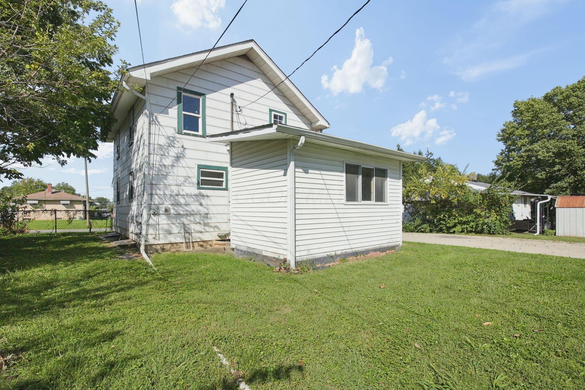 1203 E Innis Avenue Property Photo 26
