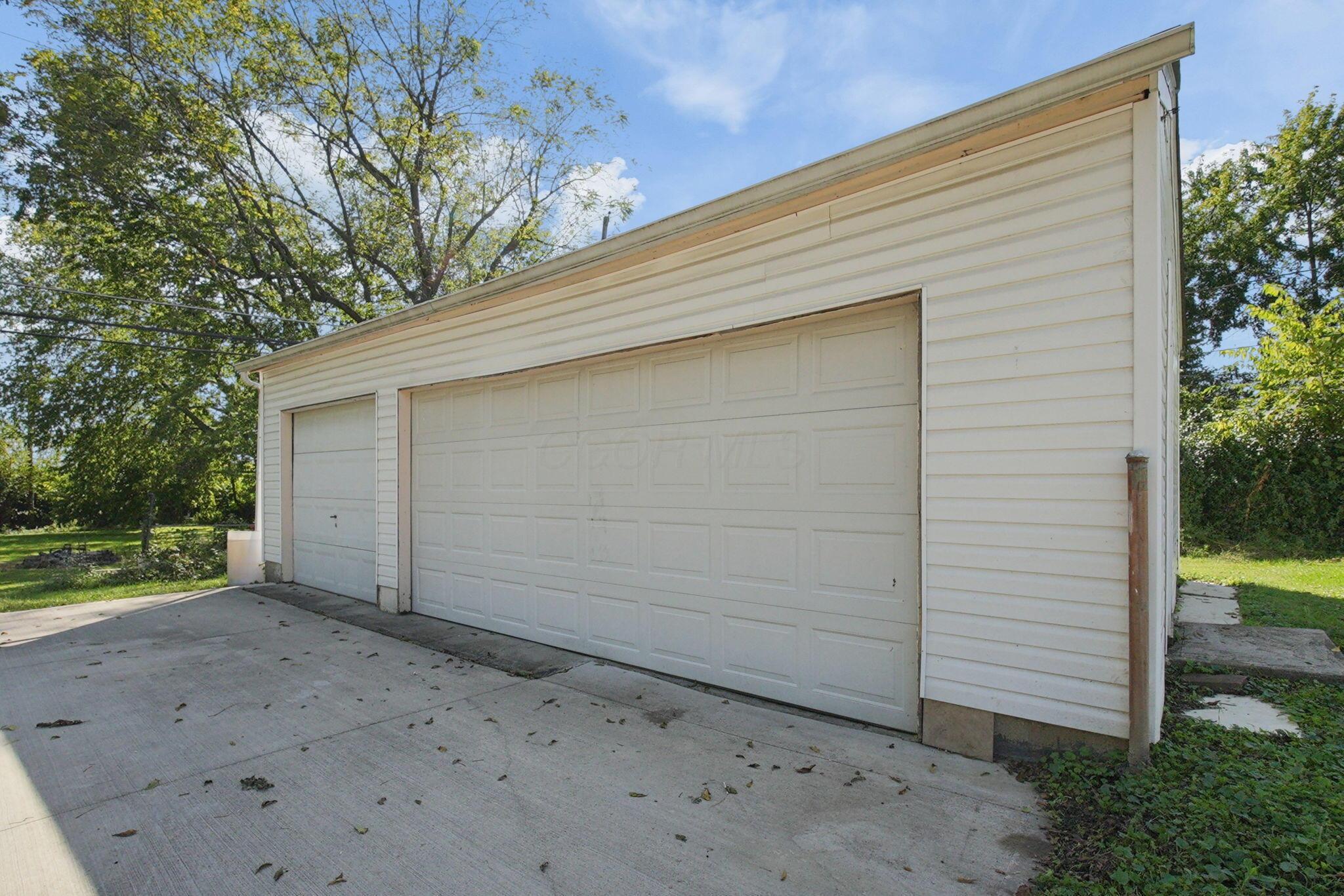 1203 E Innis Avenue Property Photo 29