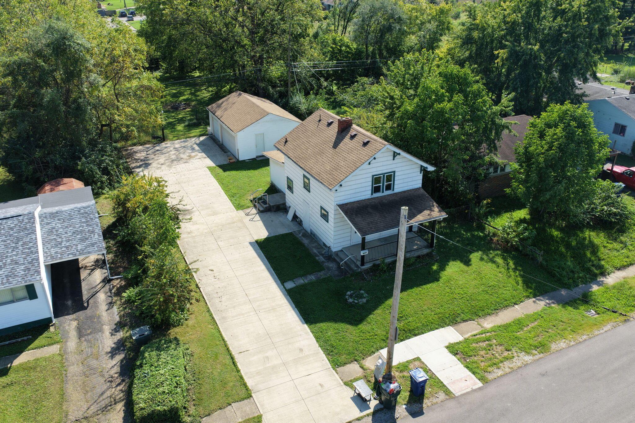 1203 E Innis Avenue Property Photo 32