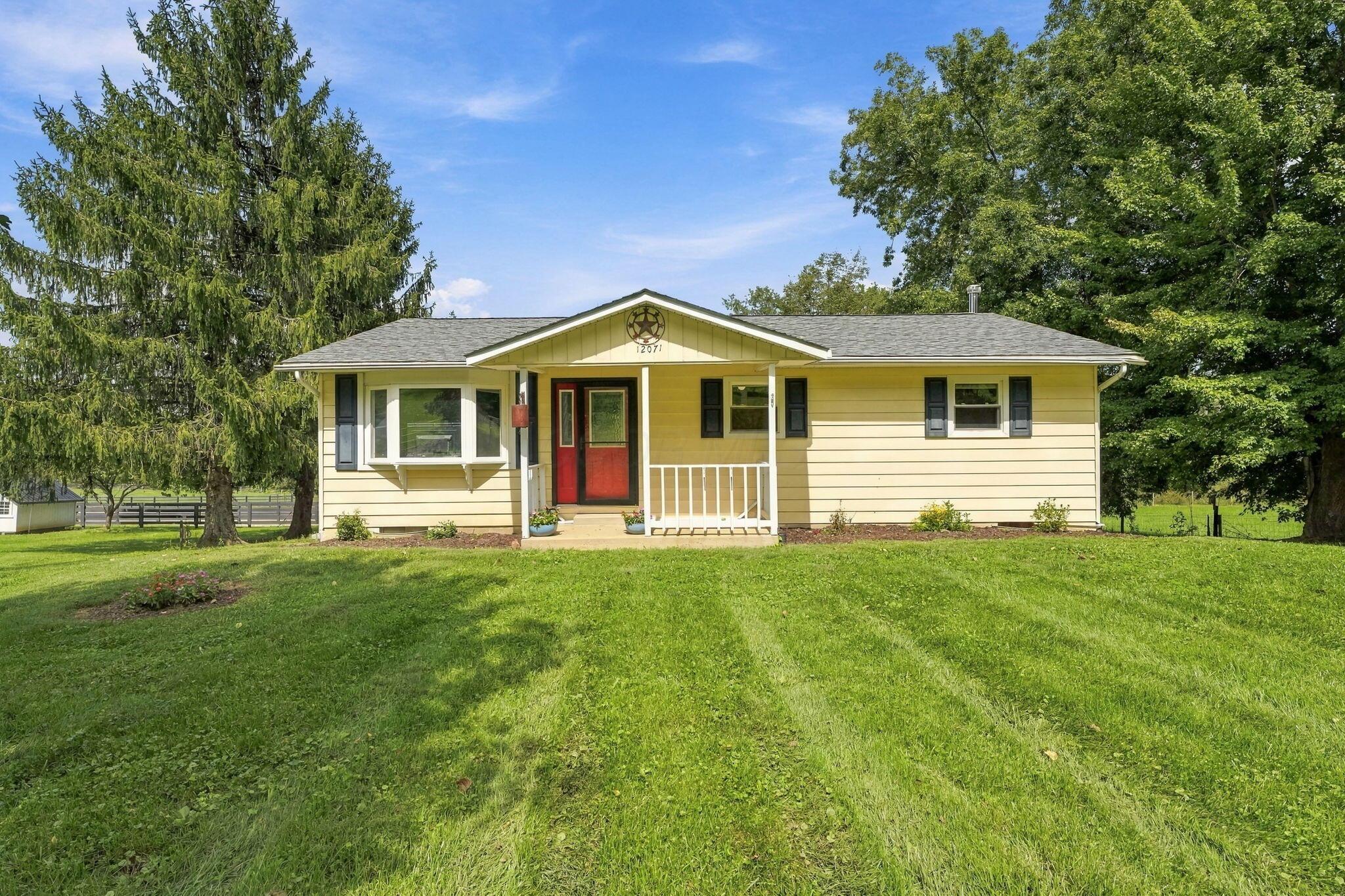 12071 Flint Ridge Road Se Property Photo 1