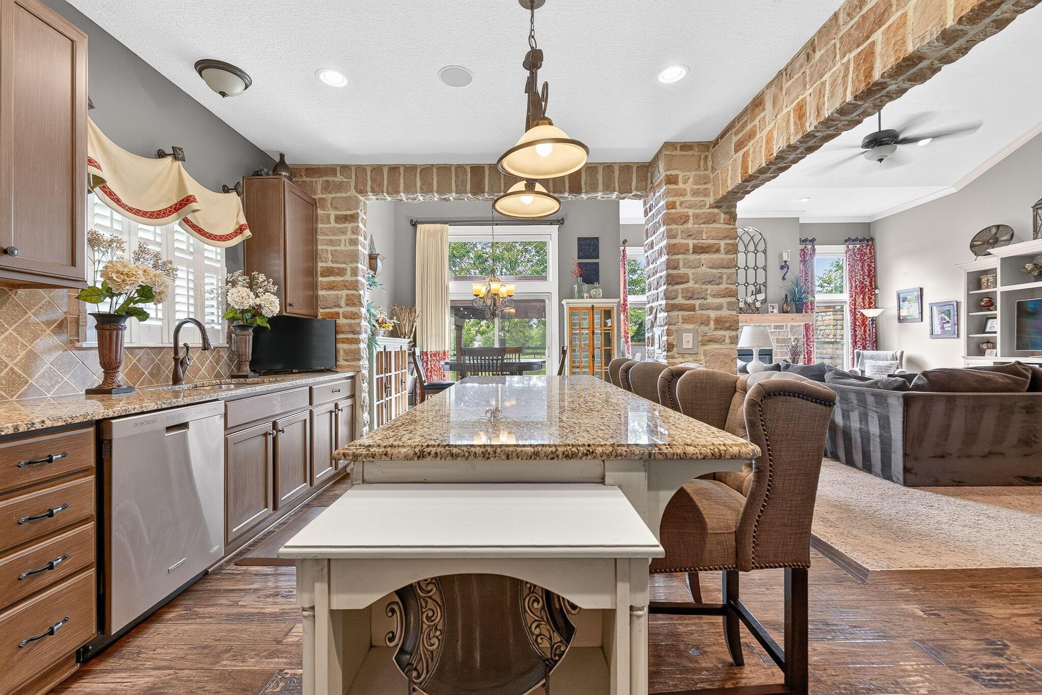 3967 Hickory Rock Drive Property Photo 38