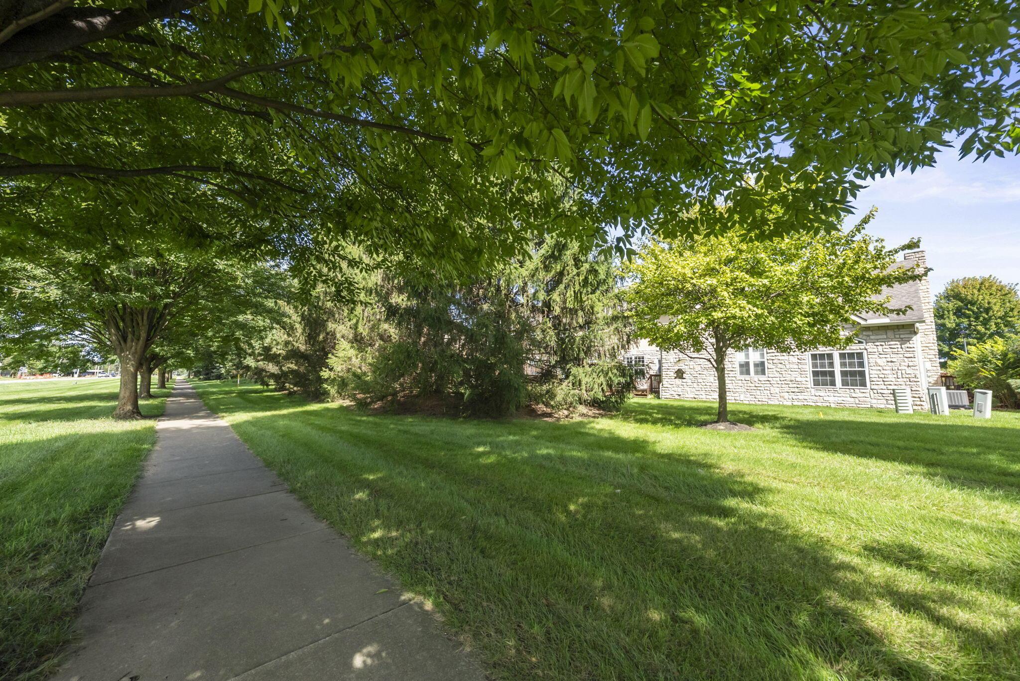 6214 Turvey Loop W Property Photo 37