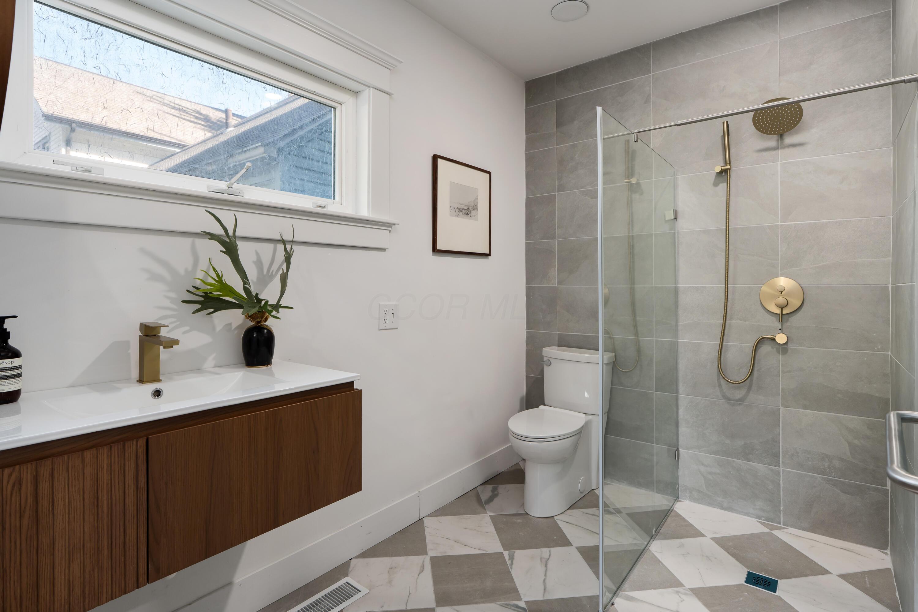 38 E Welch Avenue Property Photo 24