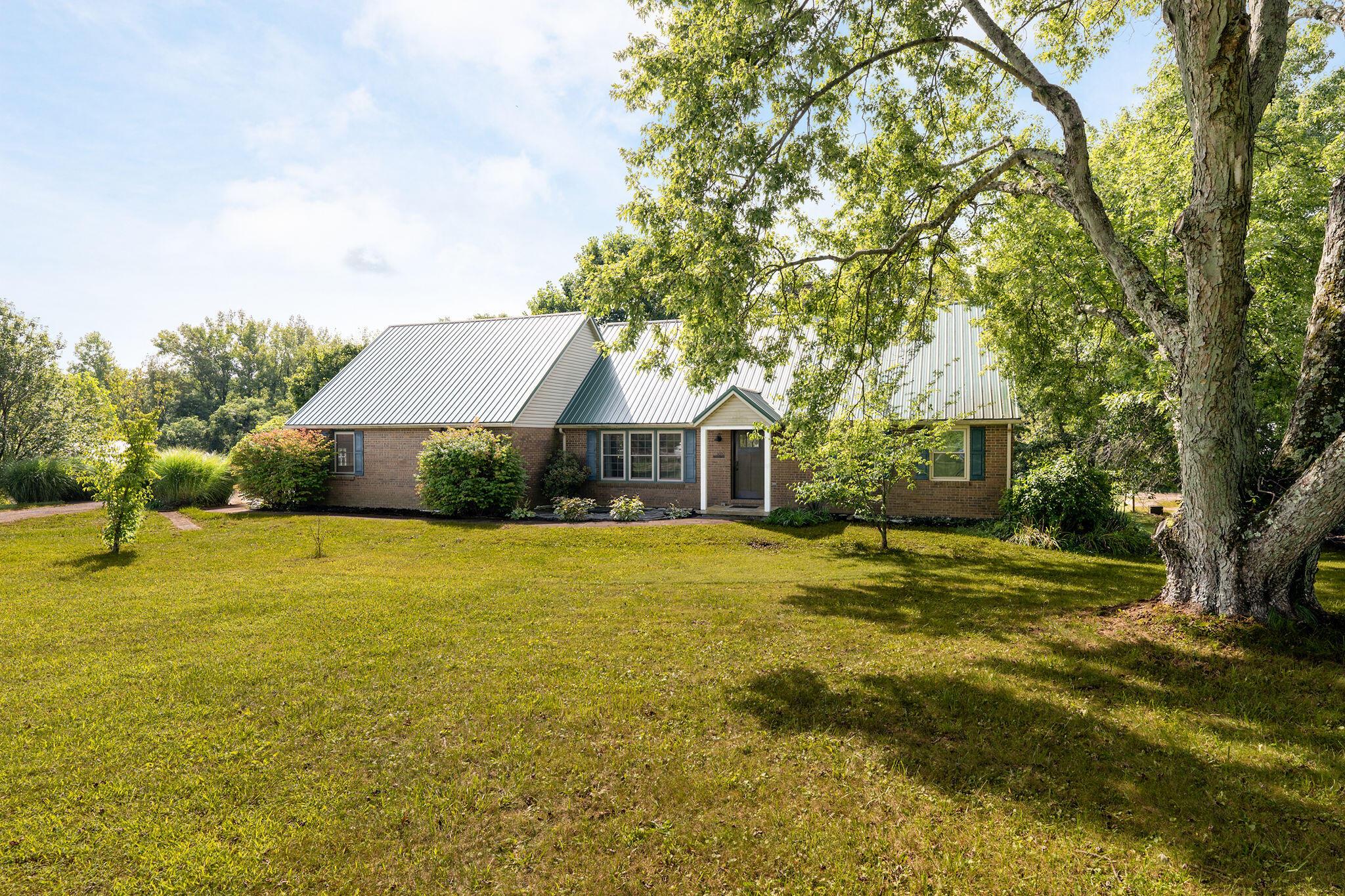 3032 Deeds Road Property Photo 1