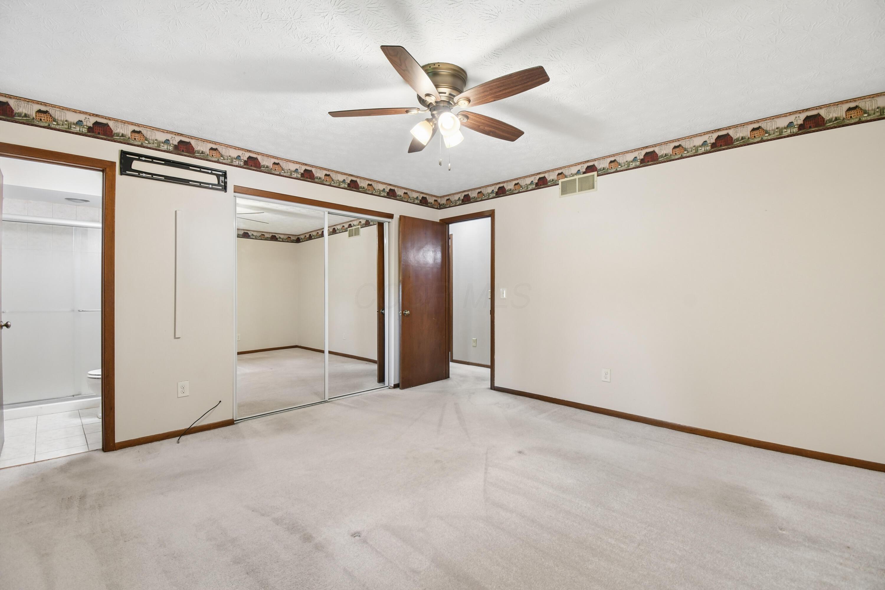 82 Imperial Drive Sw Property Photo 20