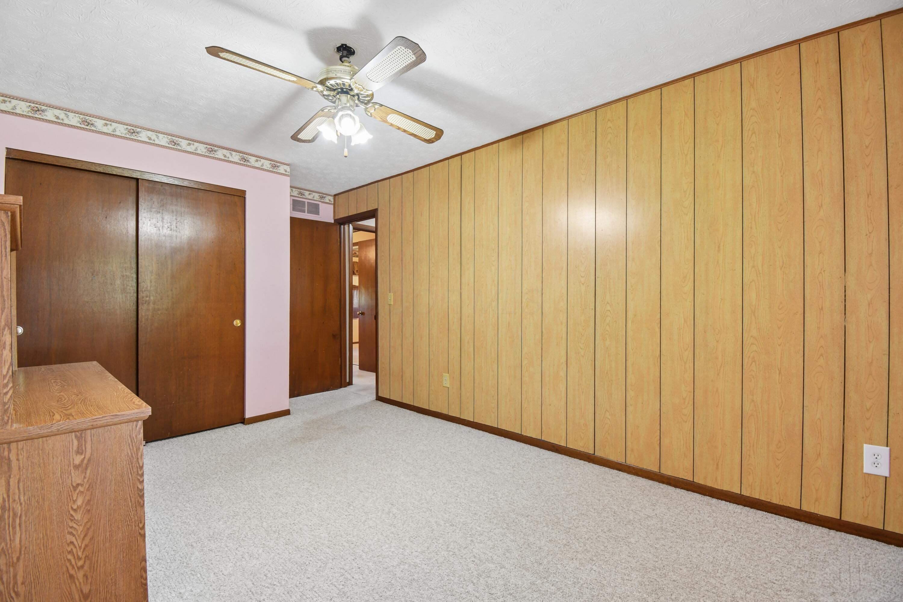 82 Imperial Drive Sw Property Photo 25