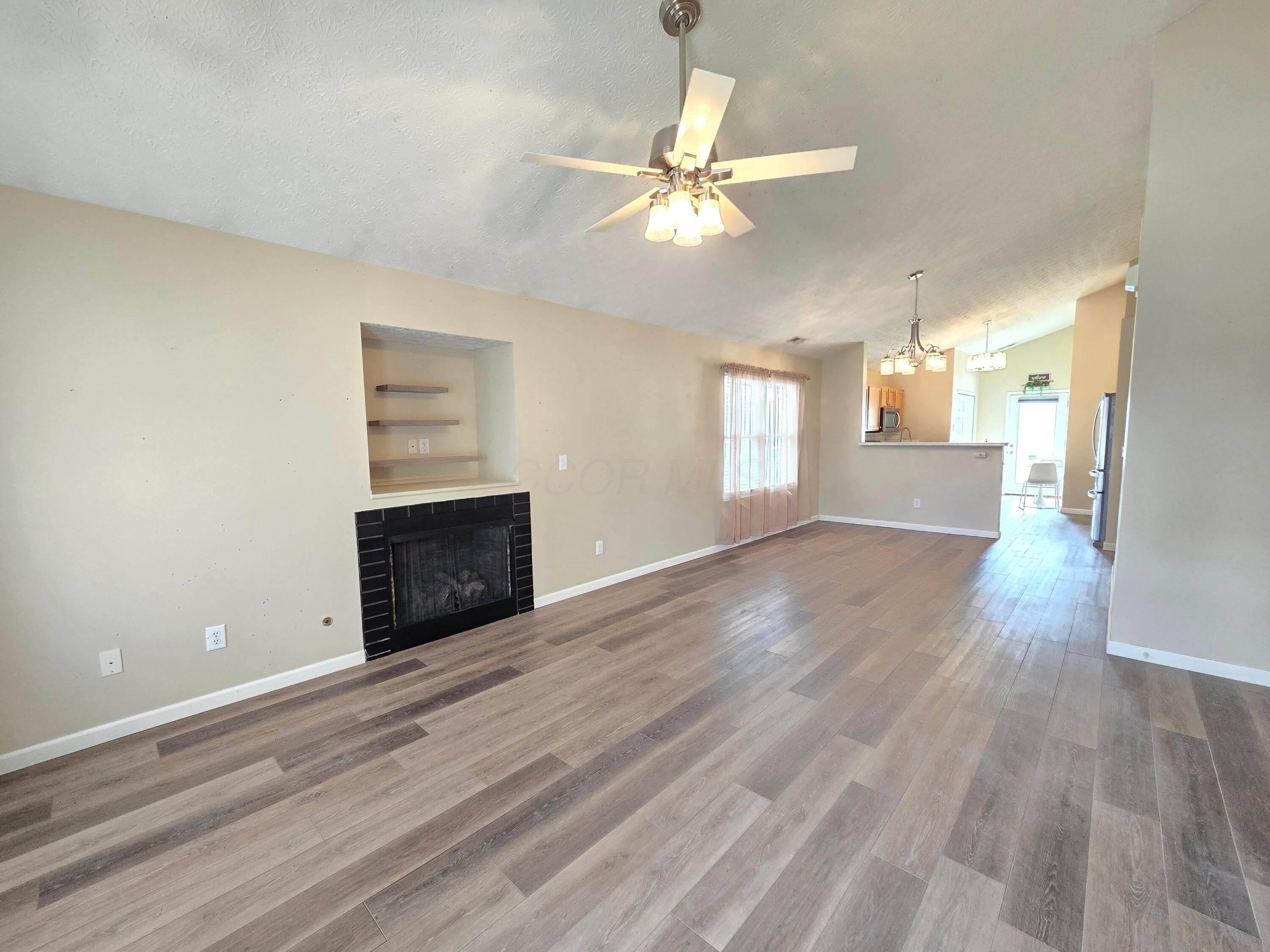 2253 Kilchurn Drive Property Photo 8
