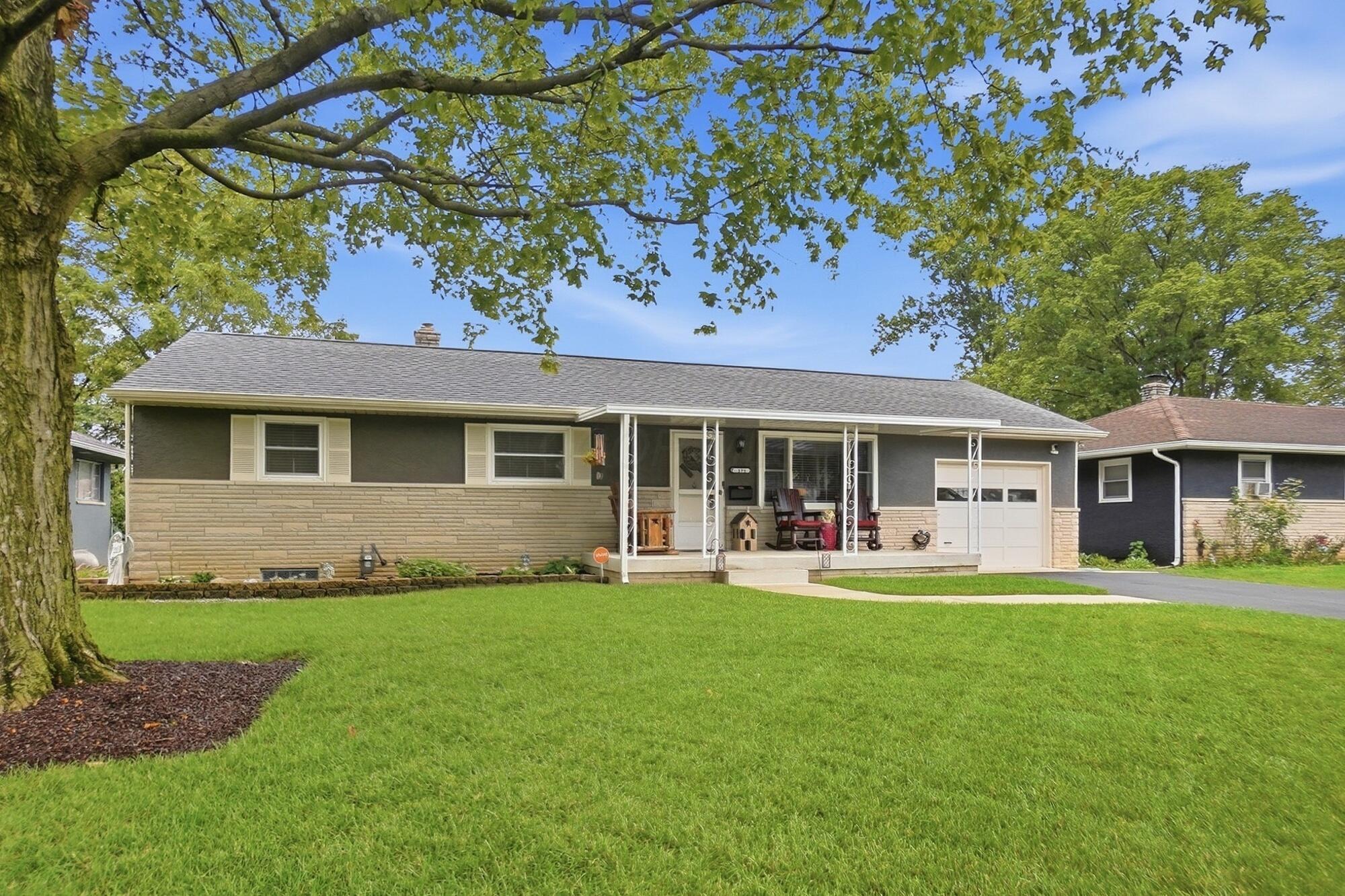 171 Maple Drive Property Photo 1