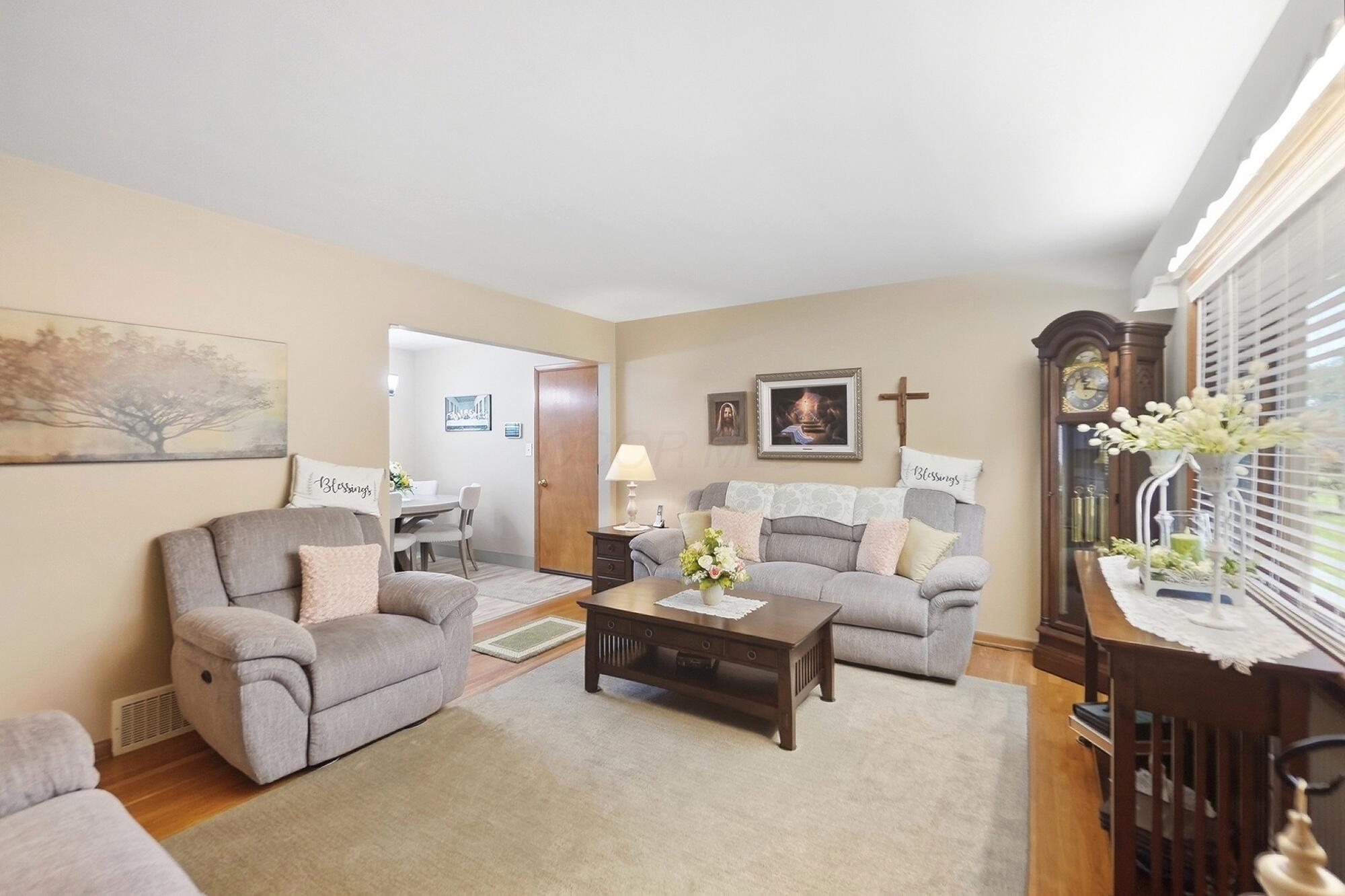 171 Maple Drive Property Photo 6