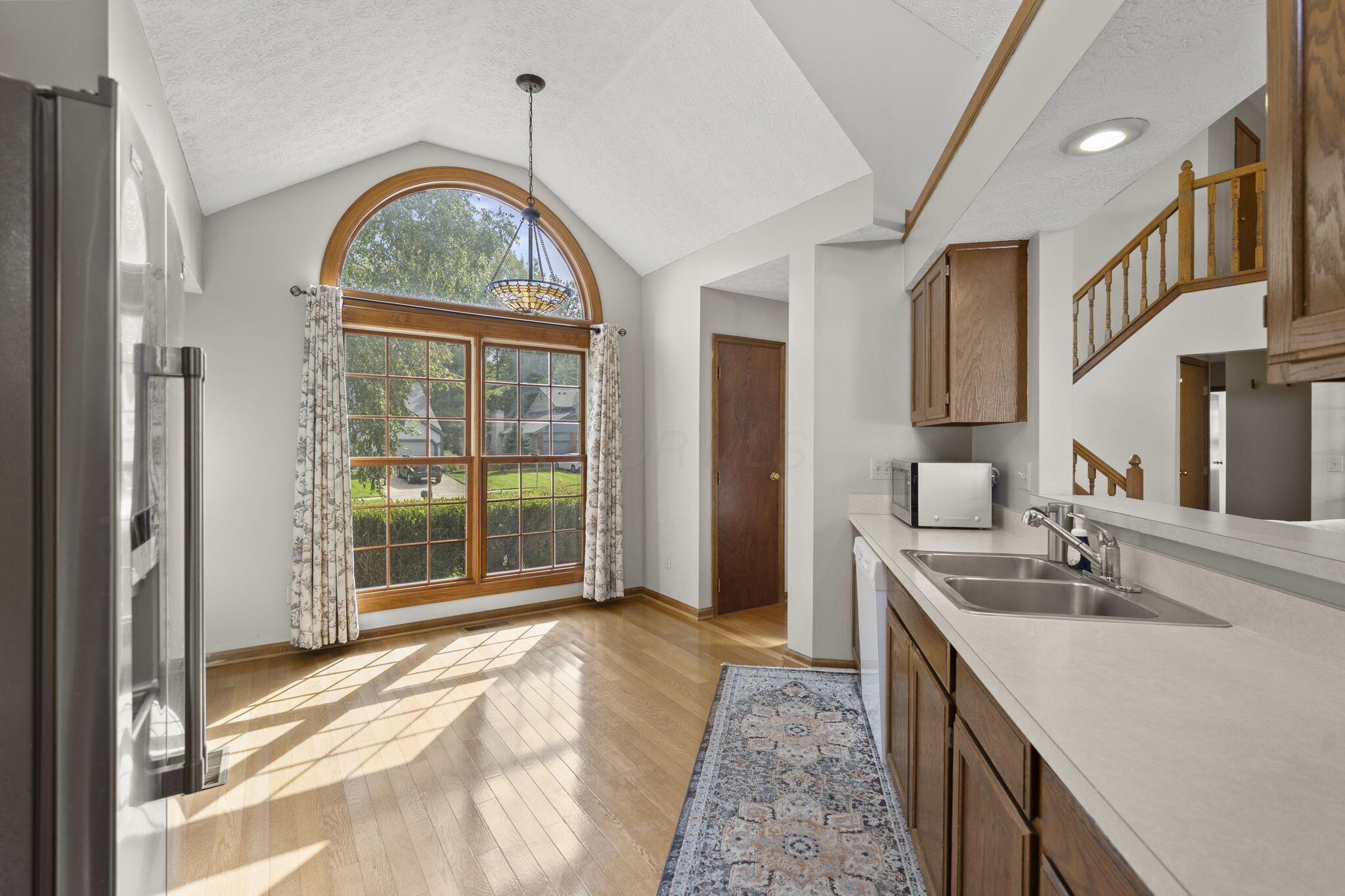 394 Meadow View Drive Property Photo 15
