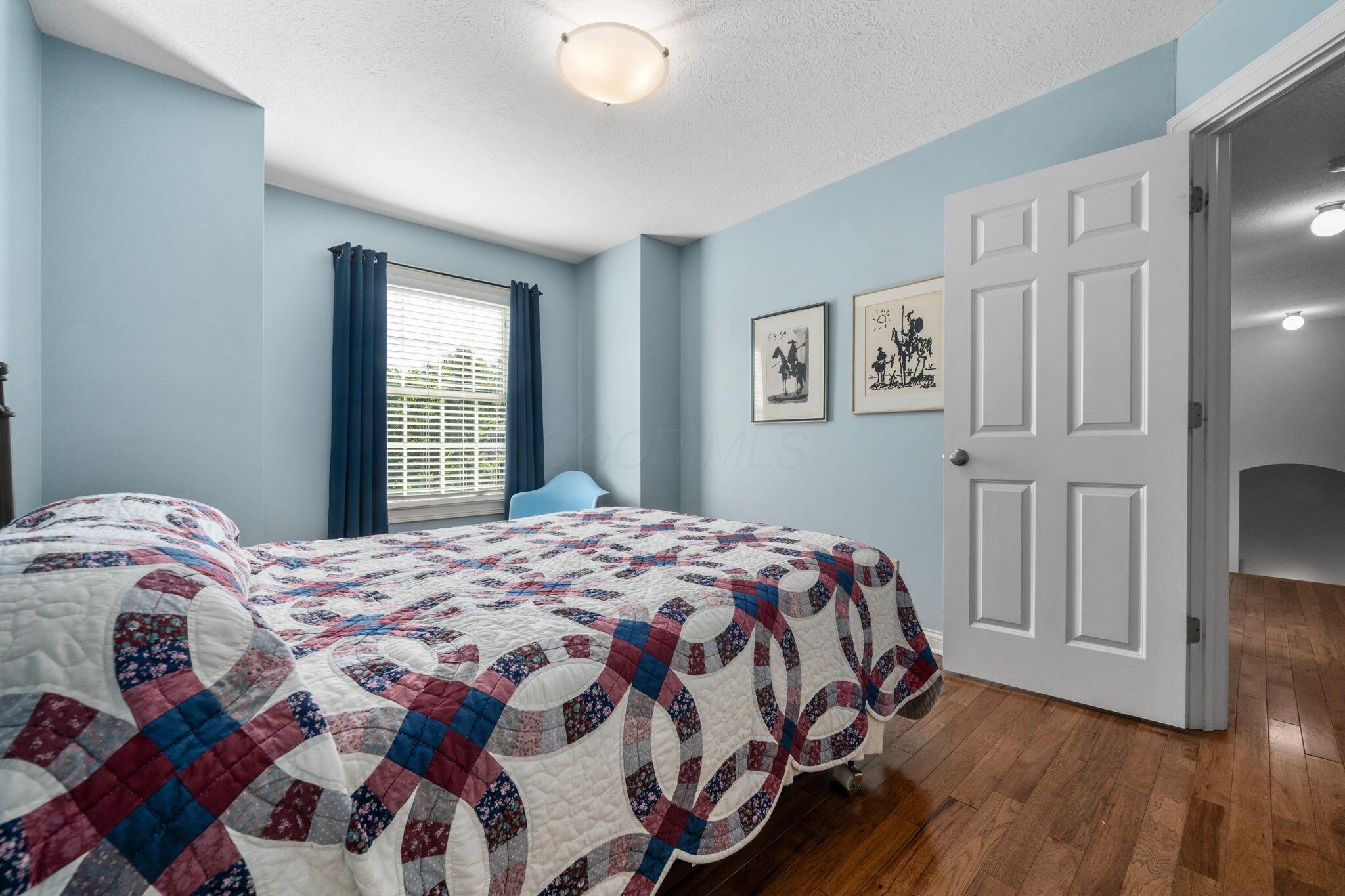 403 Ashmoore Circle E Property Photo 36