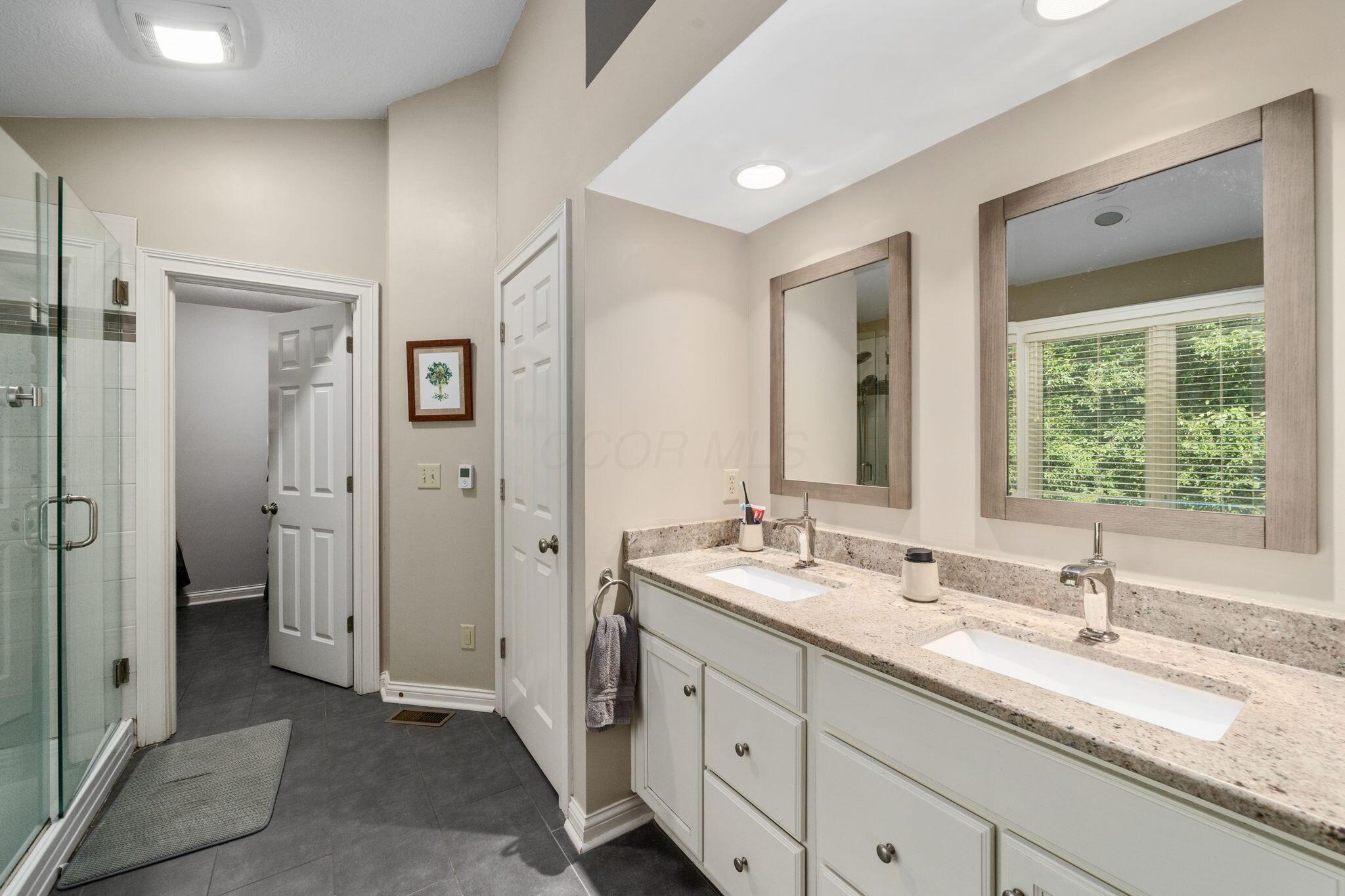 403 Ashmoore Circle E Property Photo 44