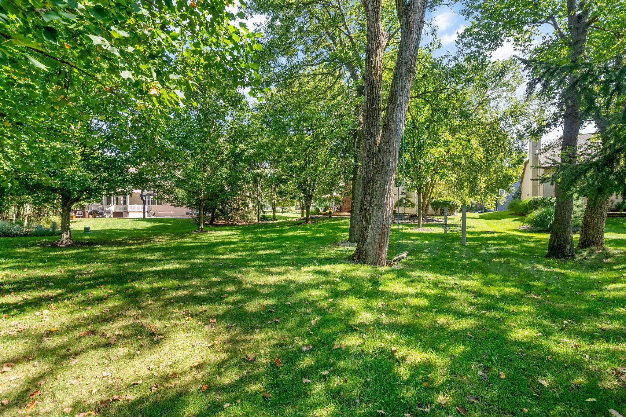 403 Ashmoore Circle E Property Photo 58