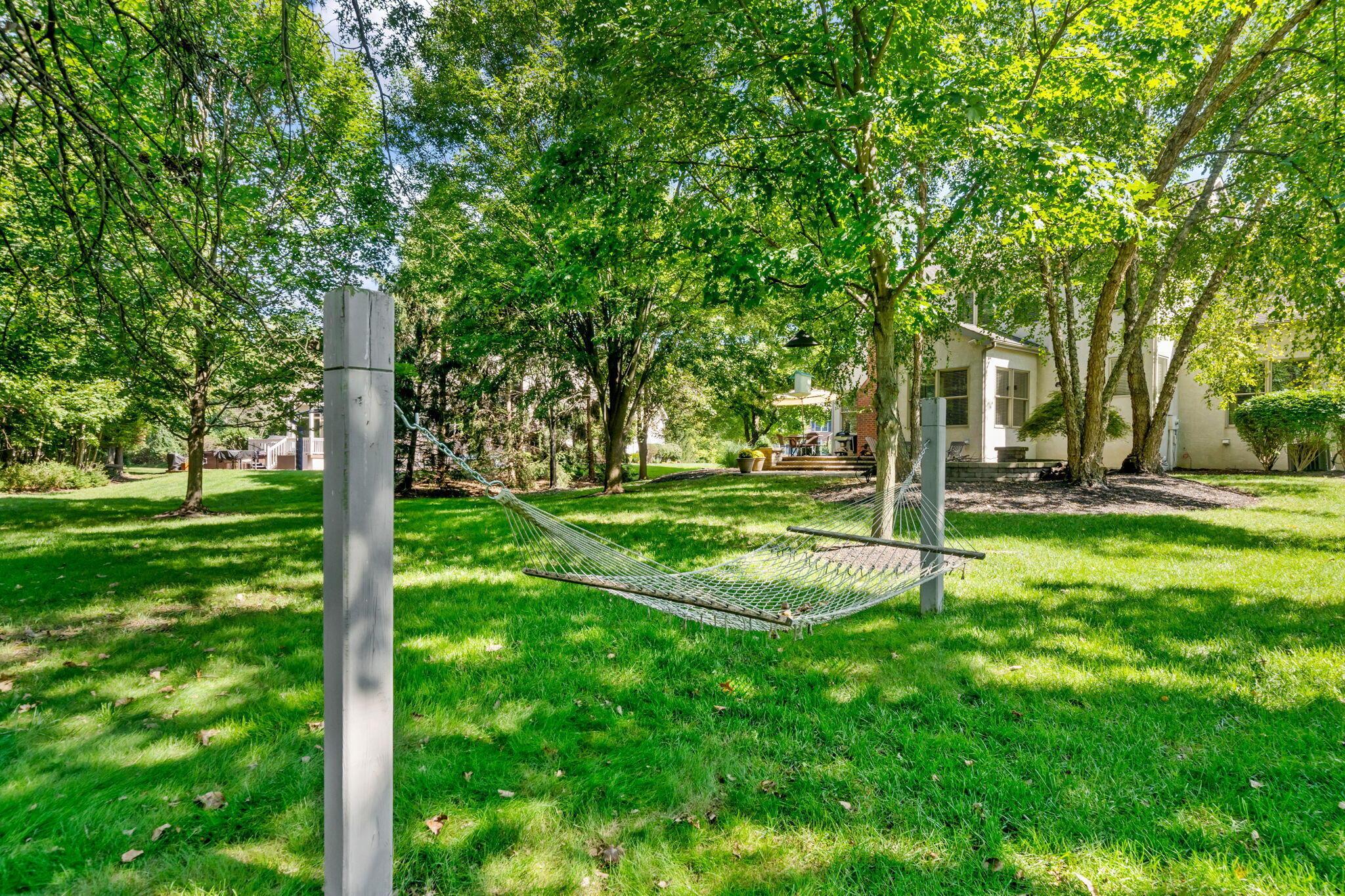 403 Ashmoore Circle E Property Photo 60