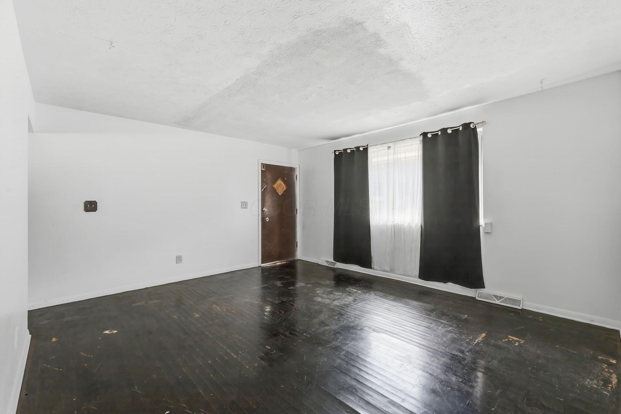 537-539 Barnett Road Property Photo 5