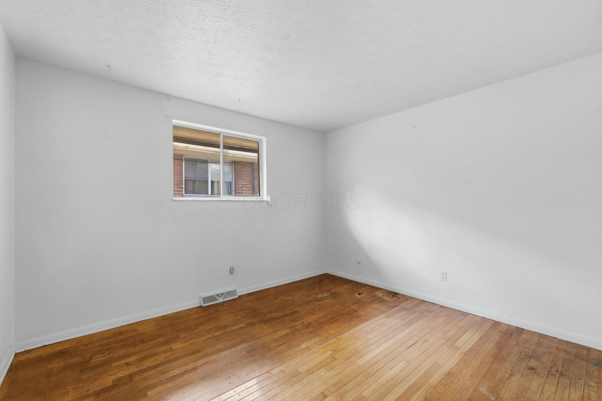 537-539 Barnett Road Property Photo 7