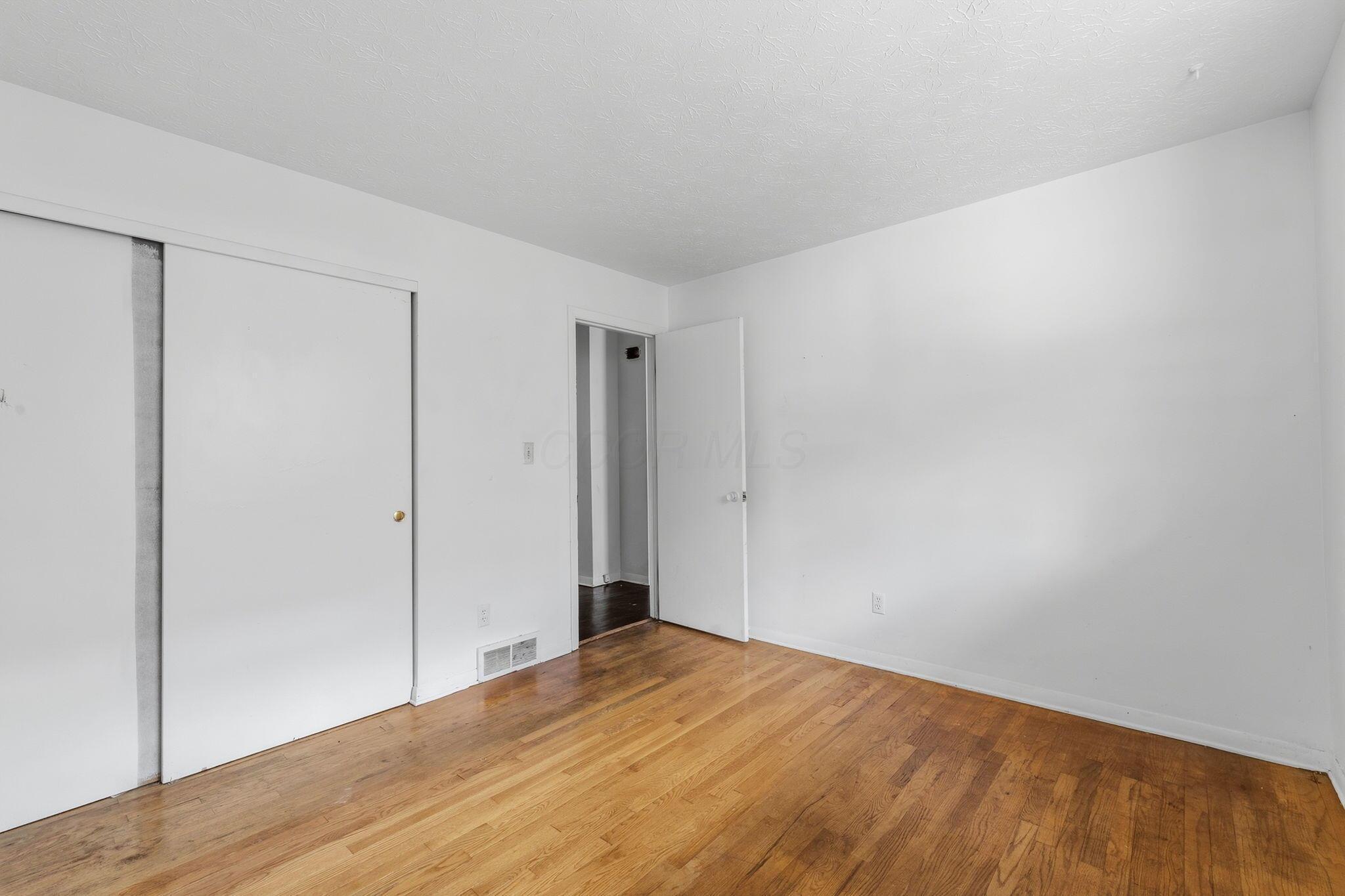537-539 Barnett Road Property Photo 8
