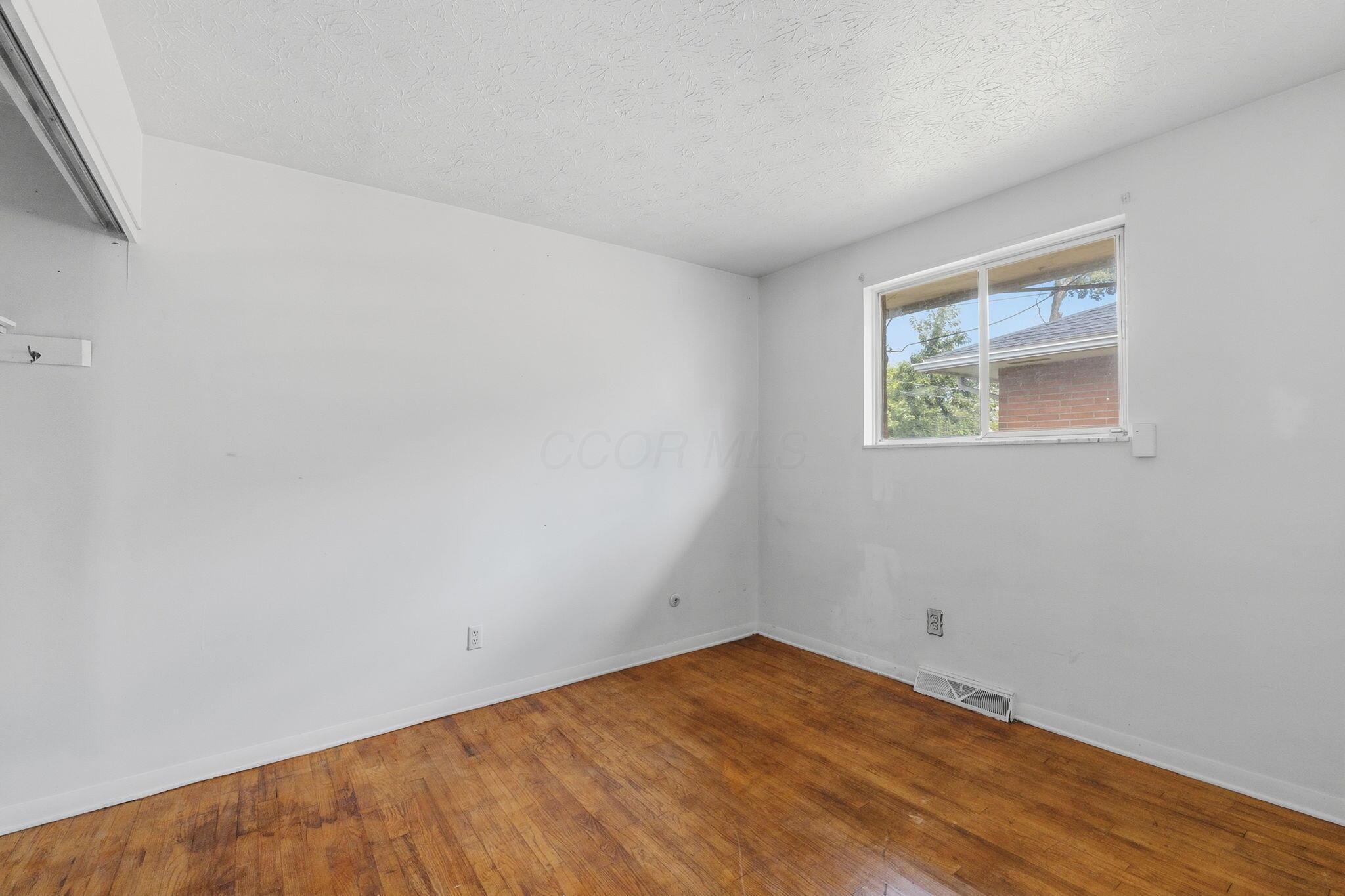 537-539 Barnett Road Property Photo 9