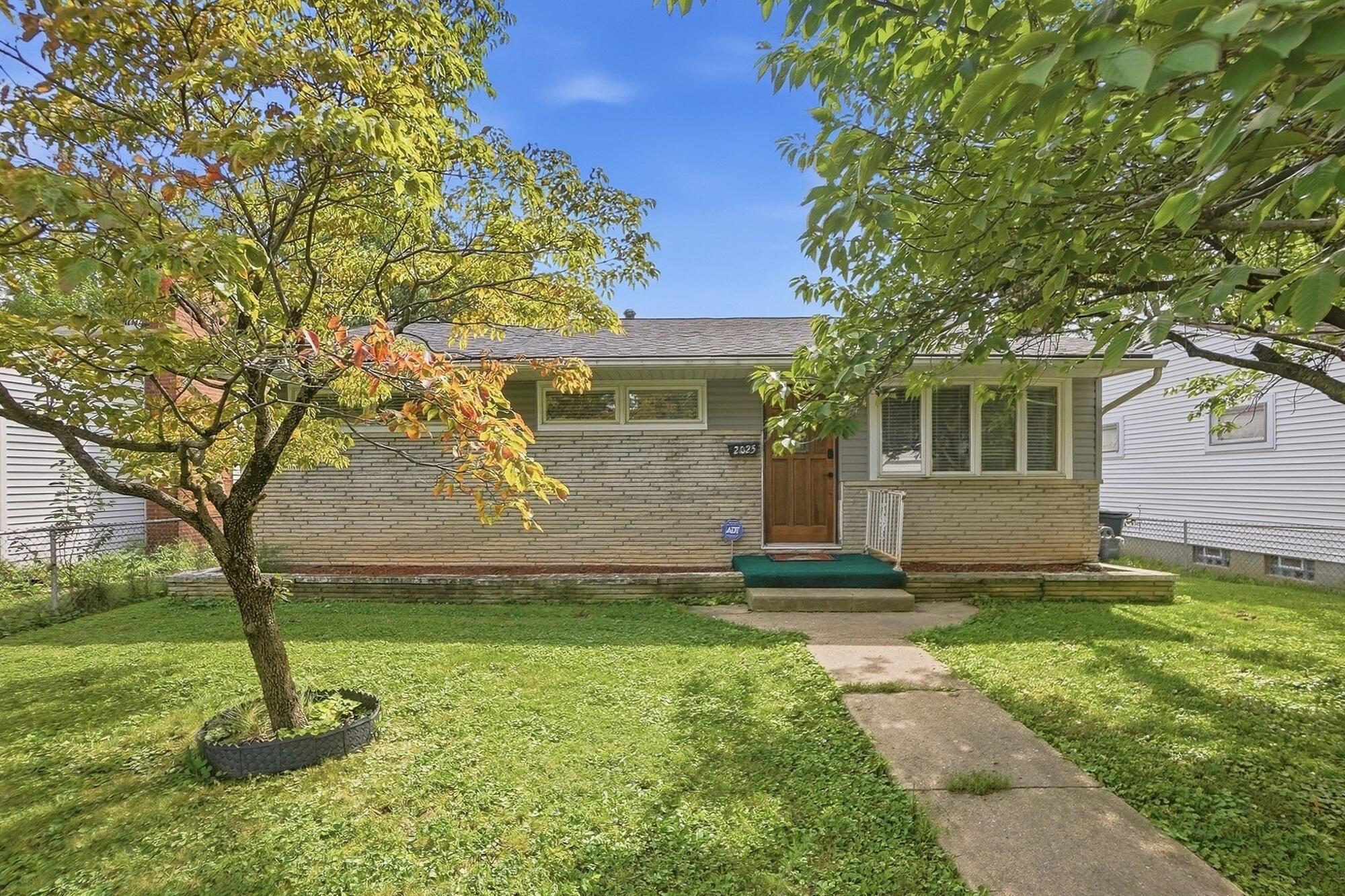 2025 Ward Road Property Photo 1