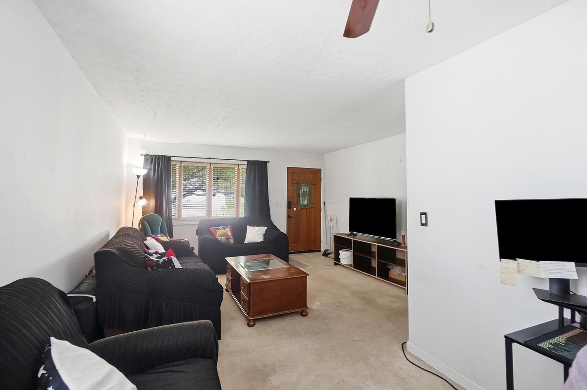 2025 Ward Road Property Photo 7