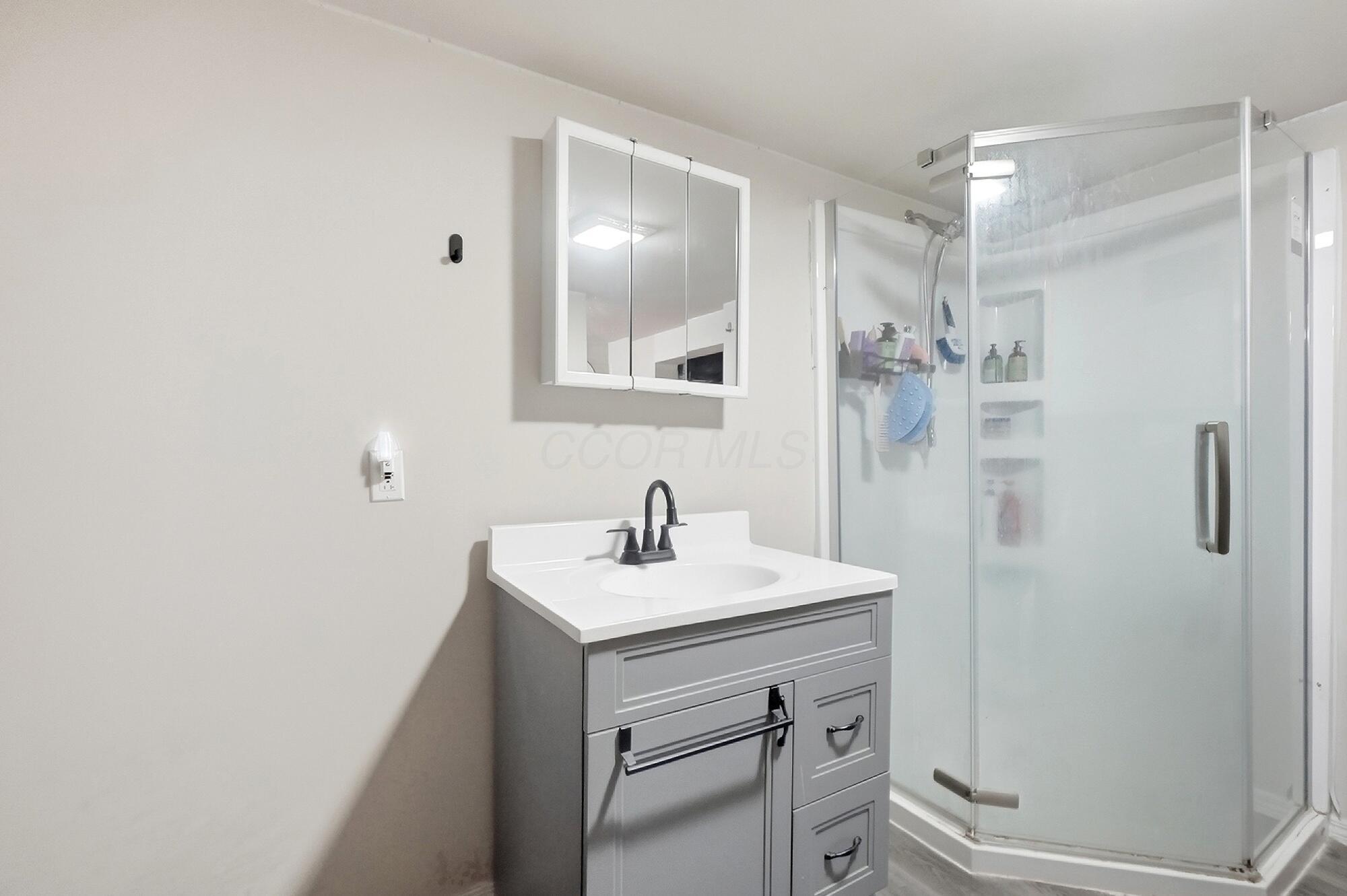 2025 Ward Road Property Photo 13