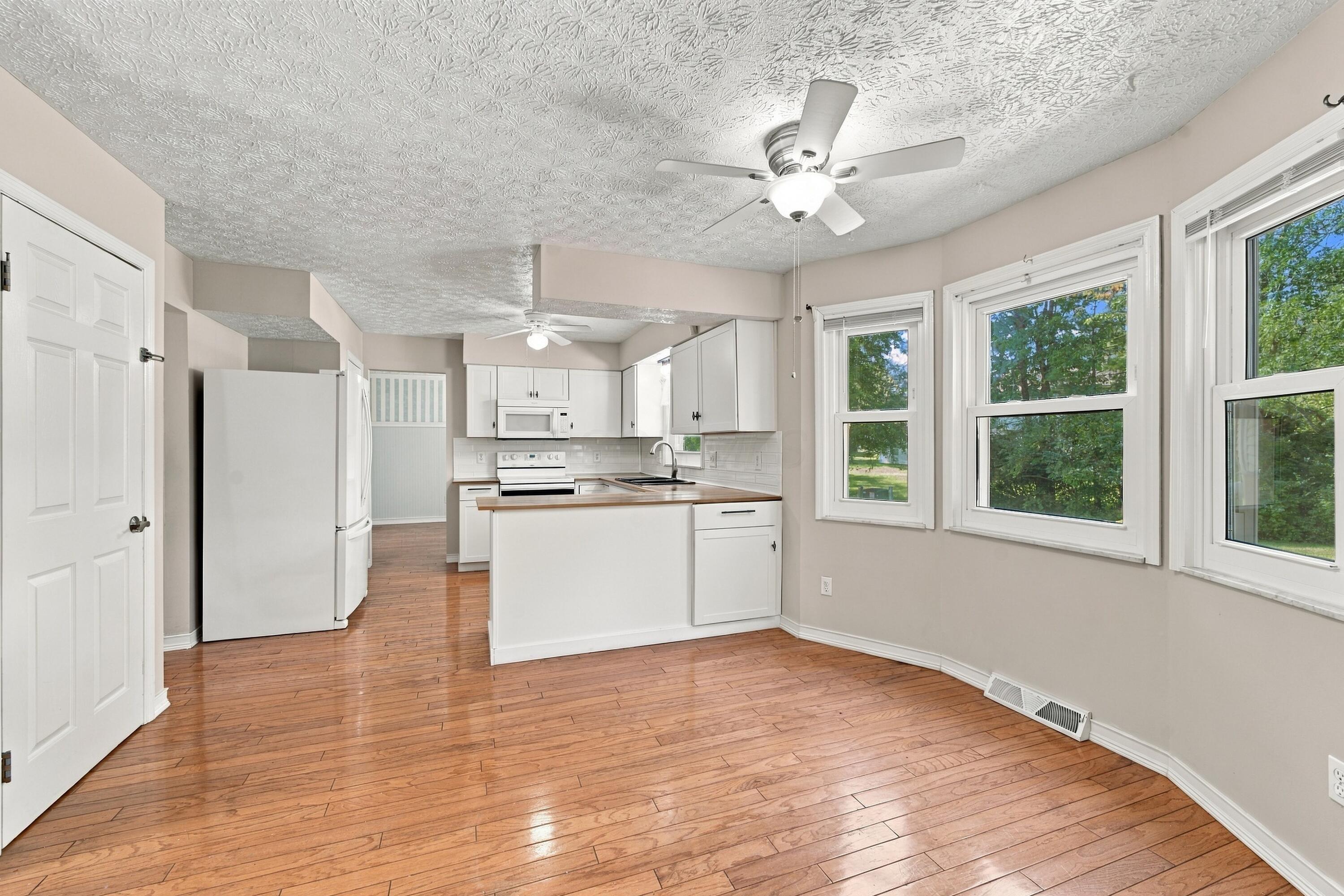 13141 Rustic Drive Property Photo 4