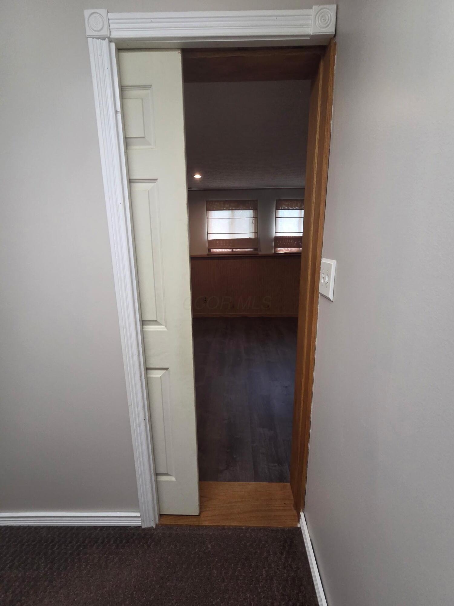 5225 Wolf Run Property Photo 20