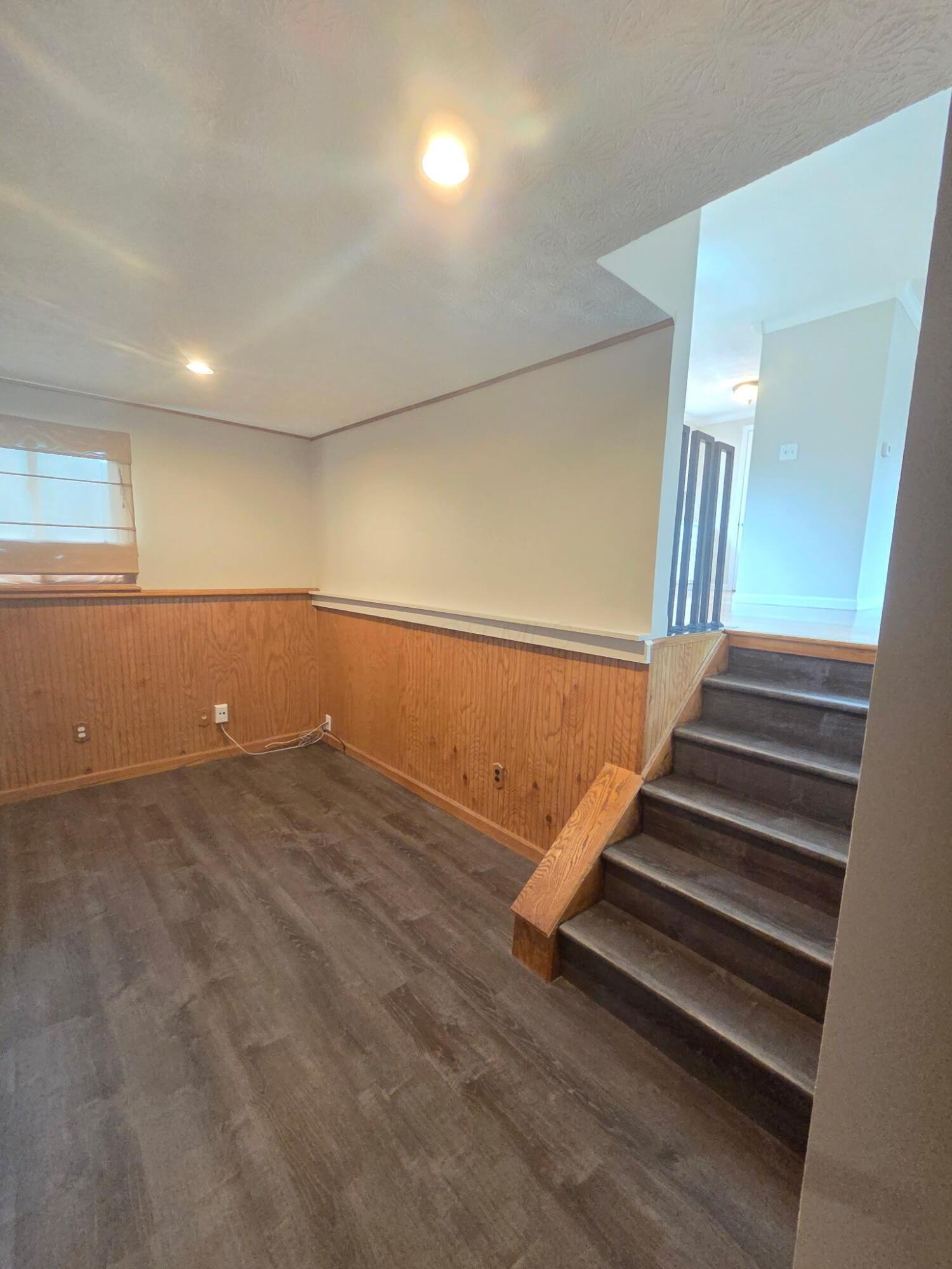 5225 Wolf Run Property Photo 22