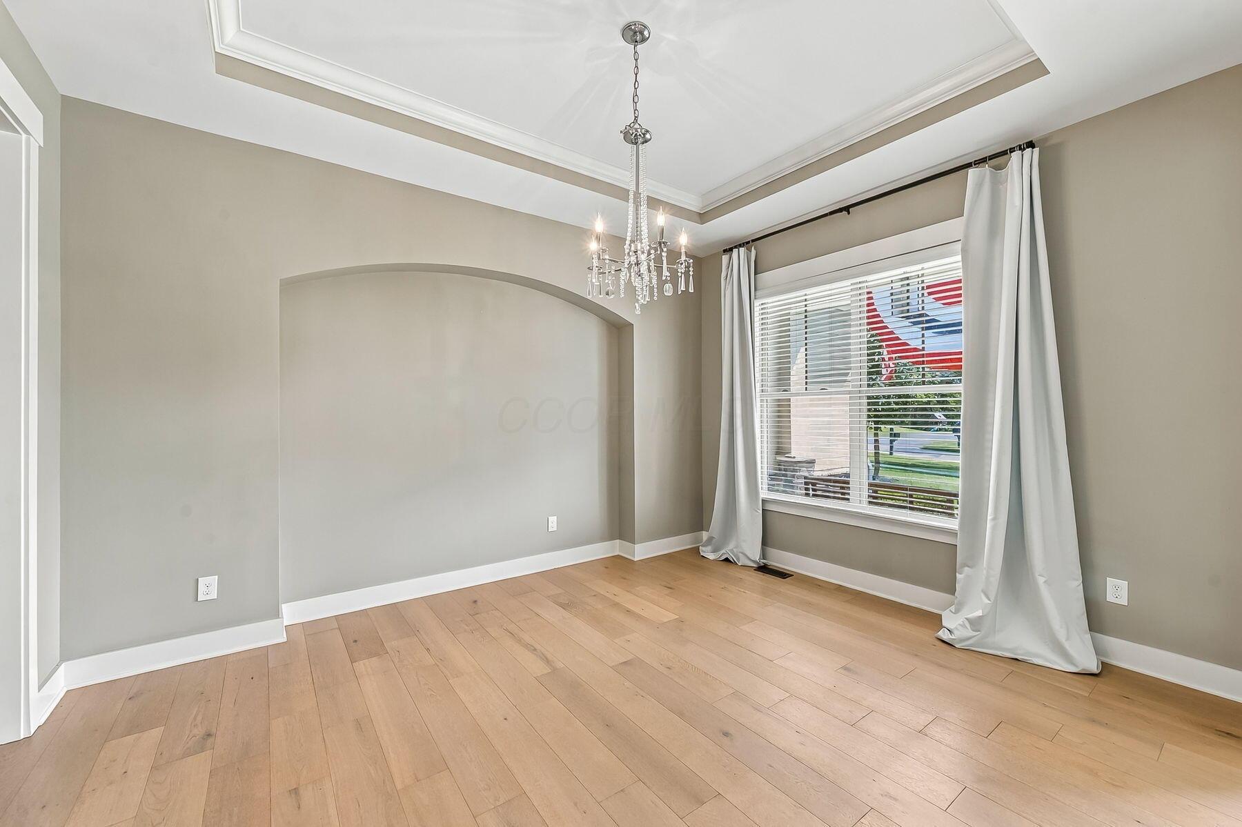 1002 Rambling Brook Way Property Photo 12