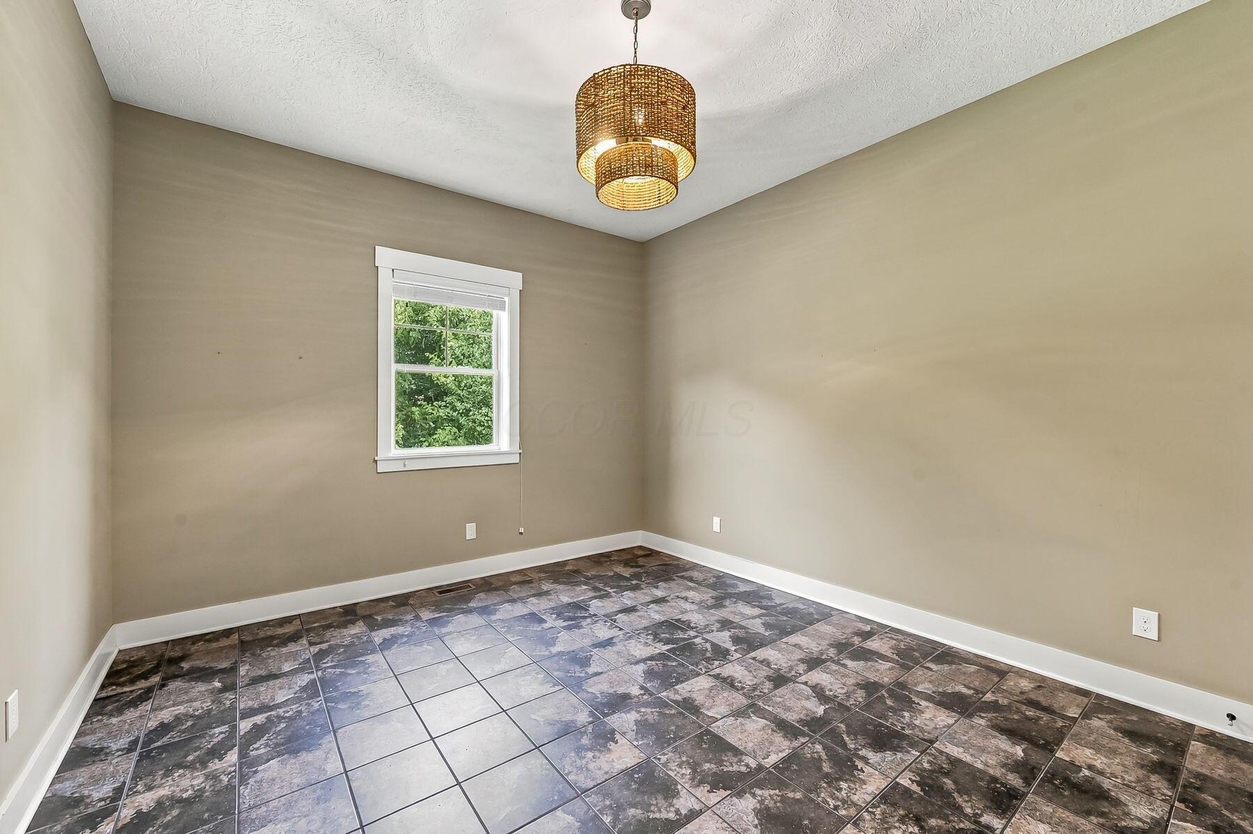 1002 Rambling Brook Way Property Photo 31