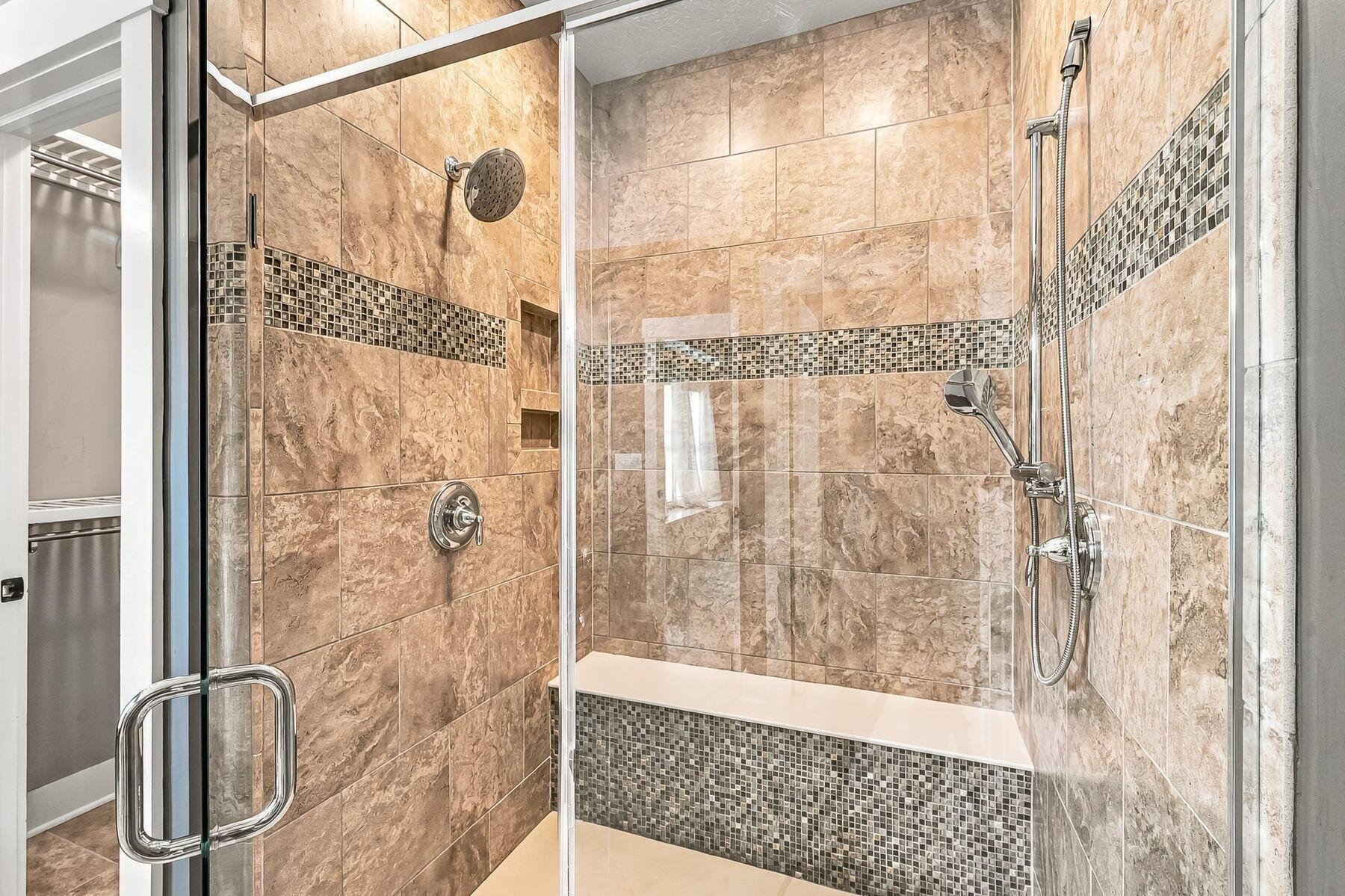 1002 Rambling Brook Way Property Photo 41