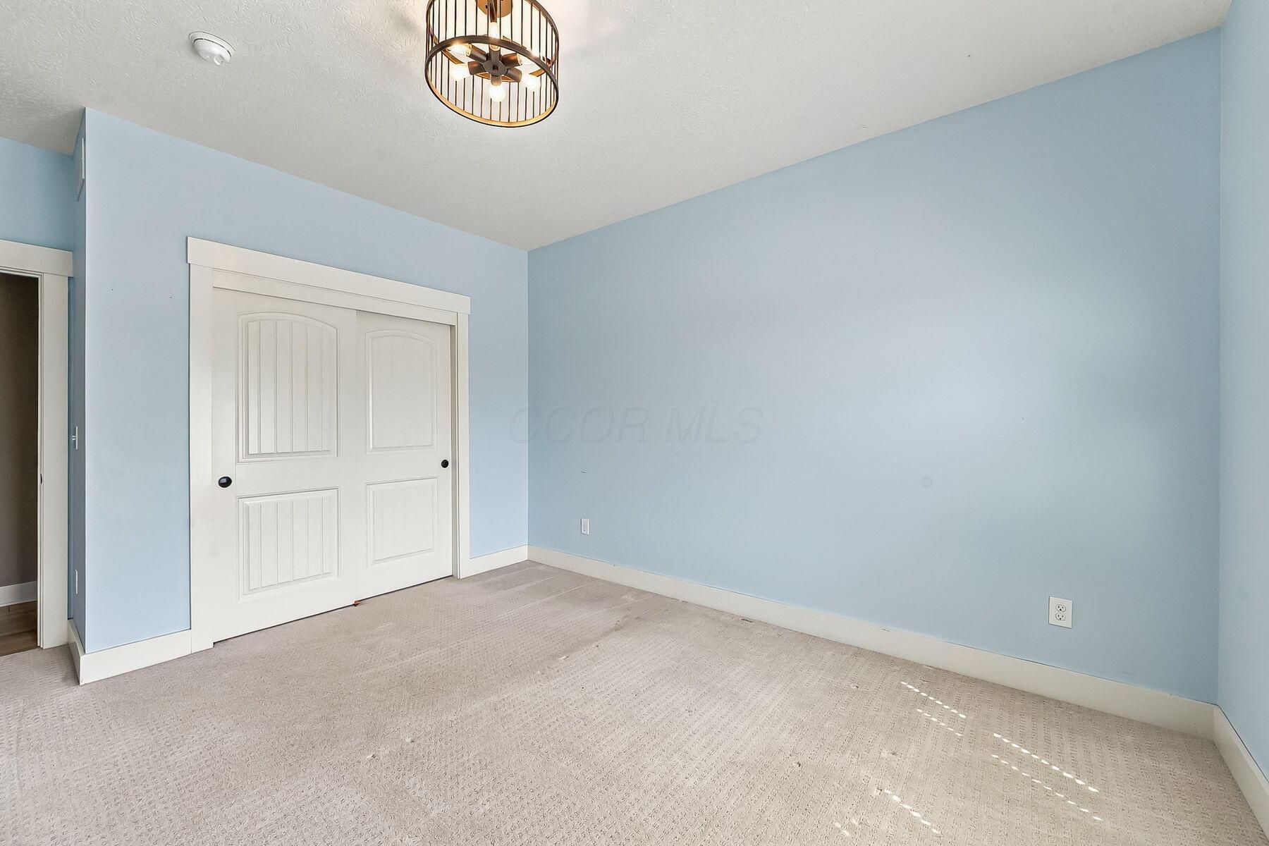 1002 Rambling Brook Way Property Photo 51