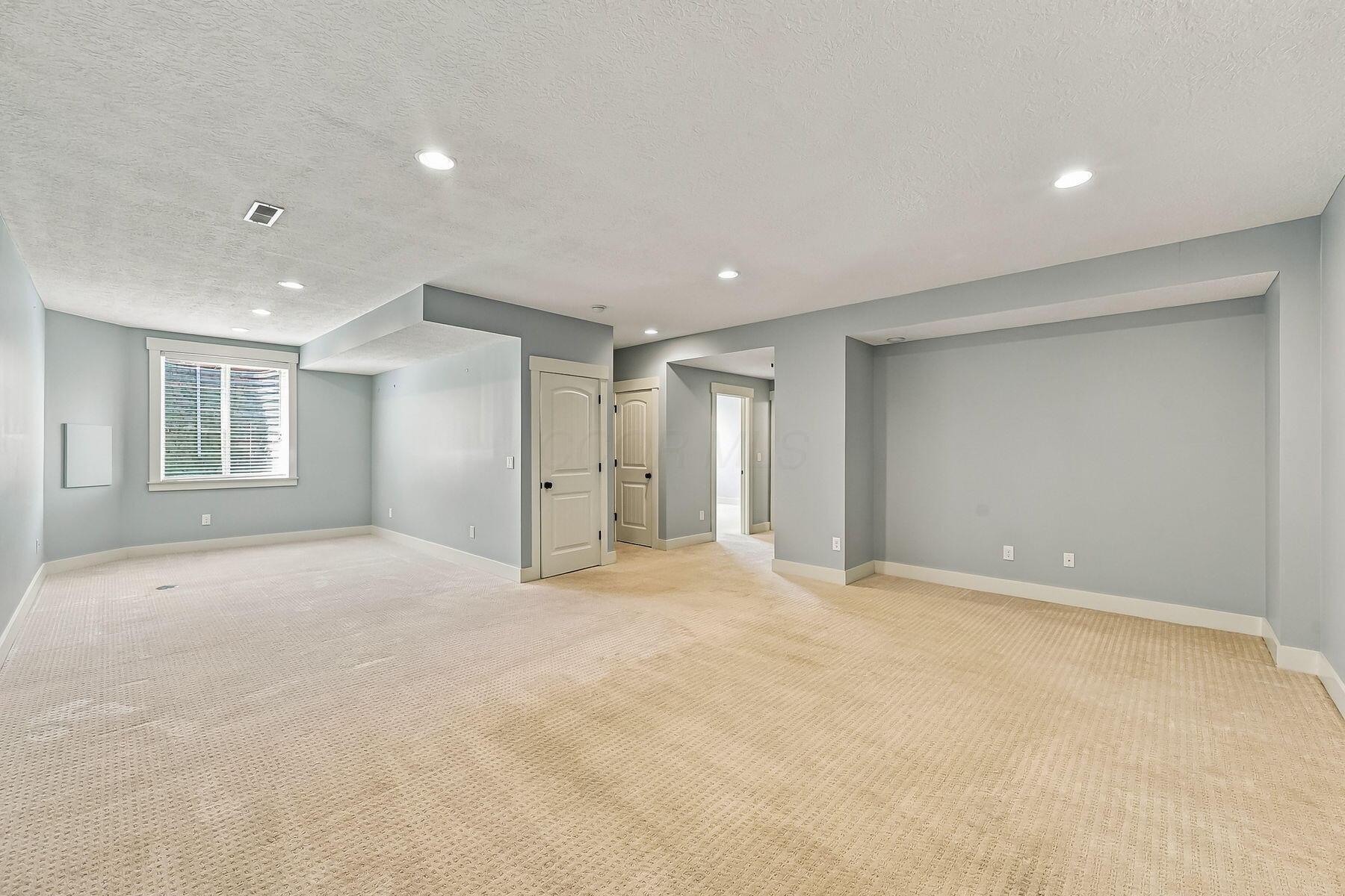 1002 Rambling Brook Way Property Photo 59