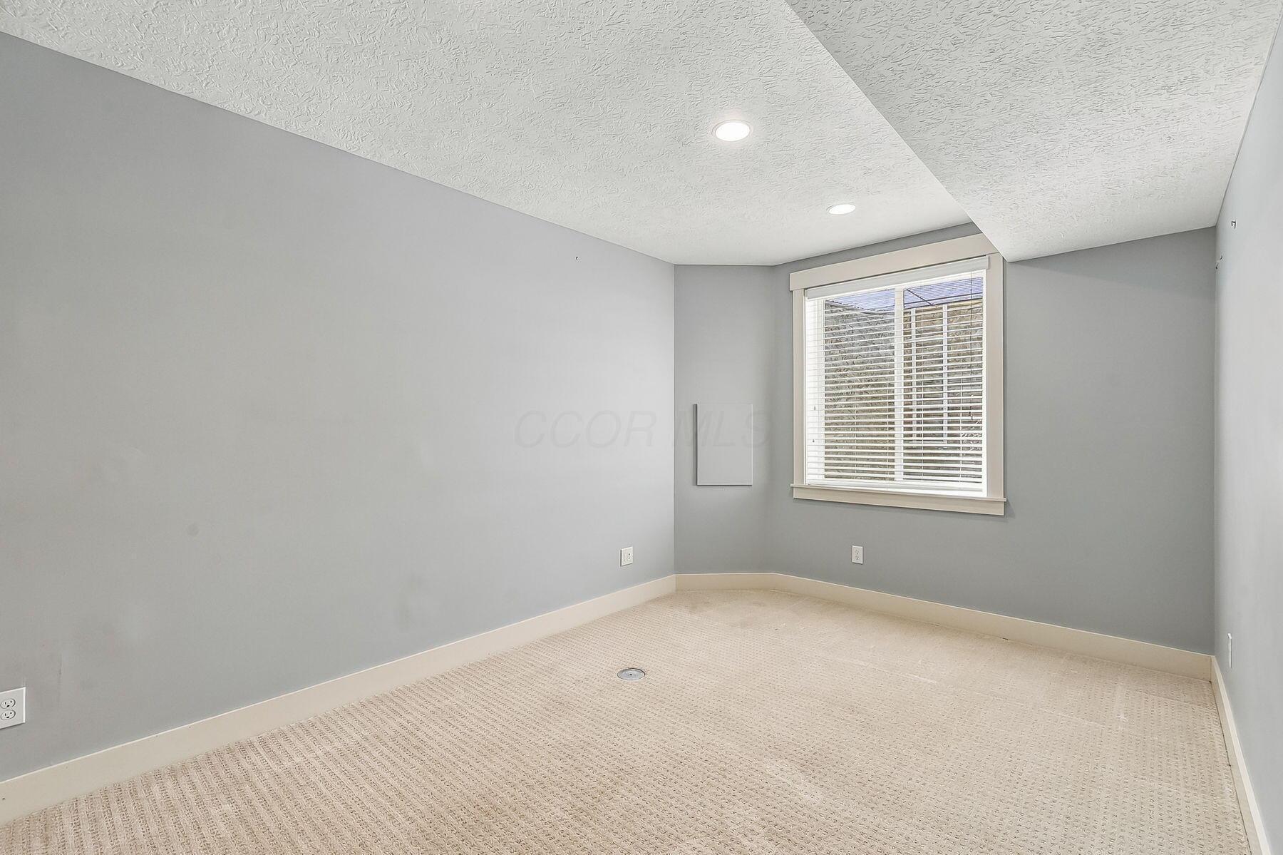 1002 Rambling Brook Way Property Photo 60