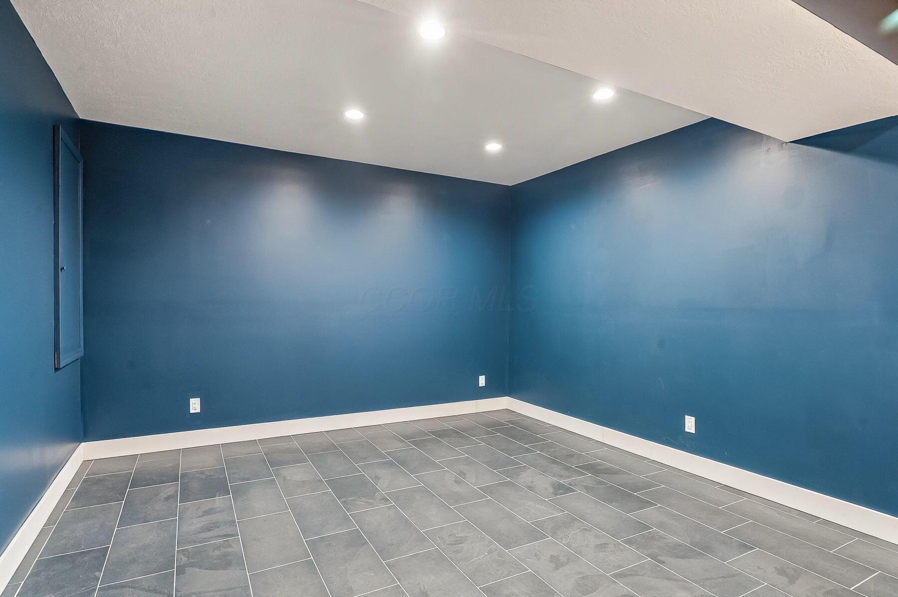 1002 Rambling Brook Way Property Photo 64