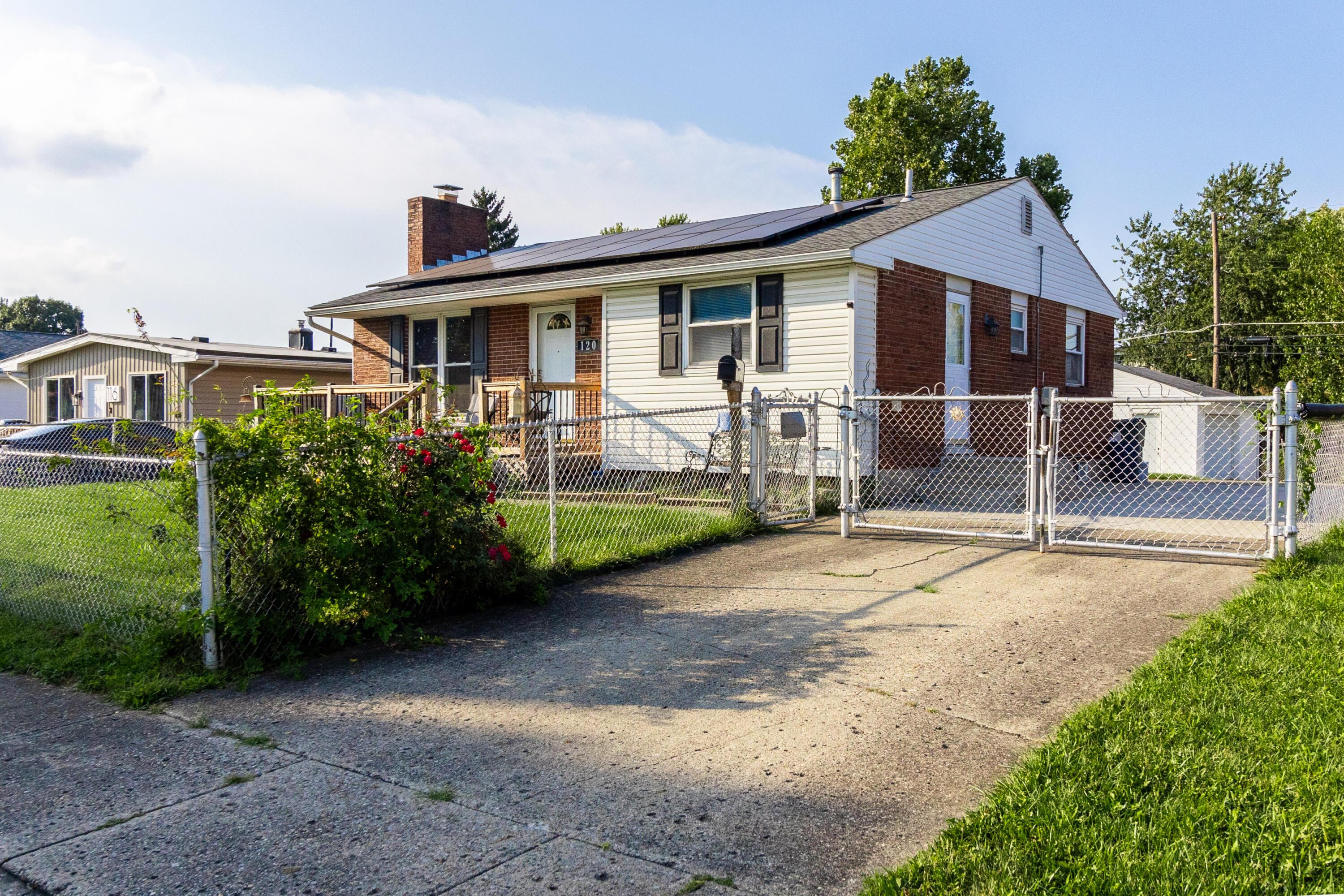 120 Ziegler Avenue Property Photo 2