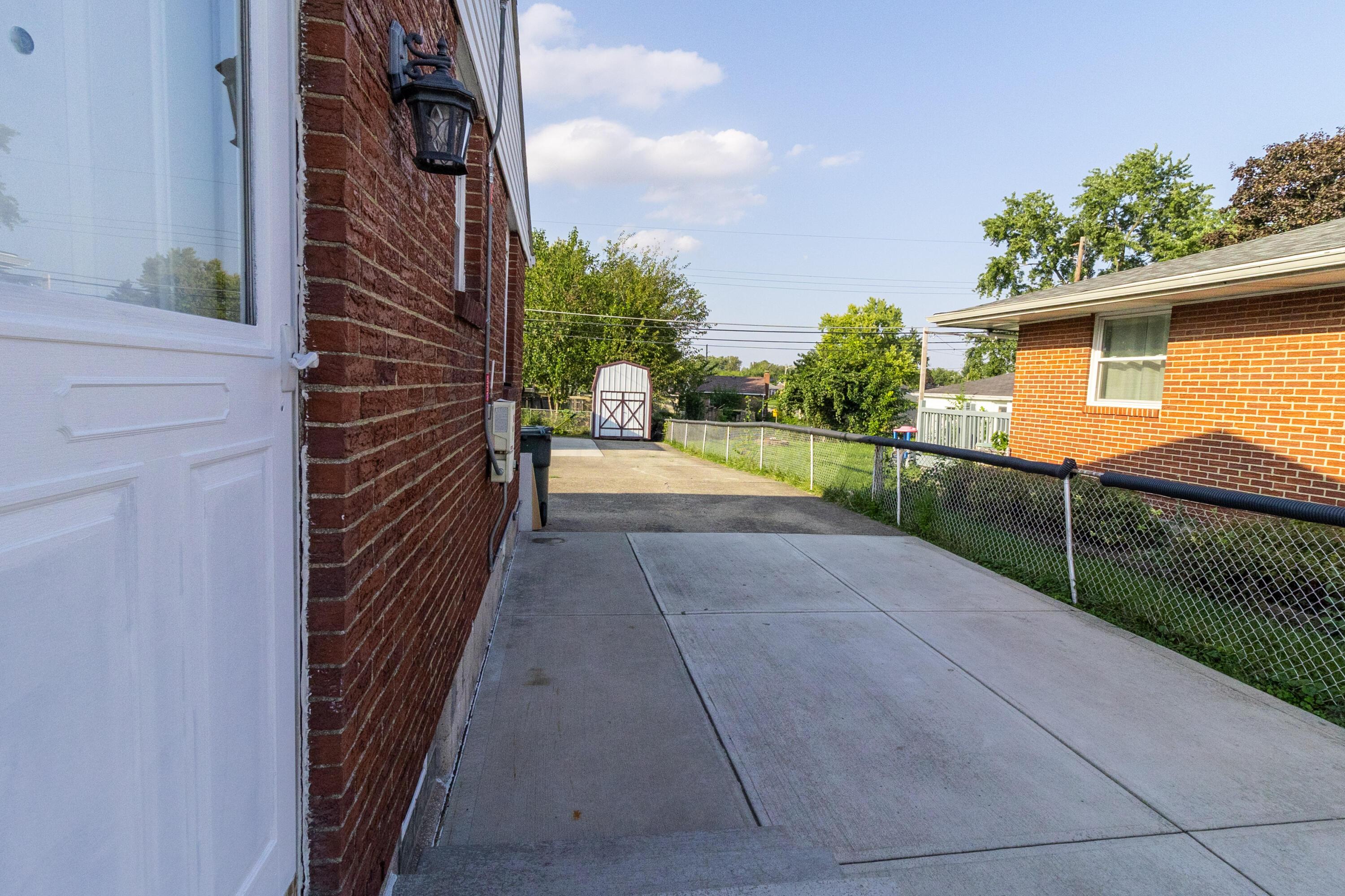 120 Ziegler Avenue Property Photo 4