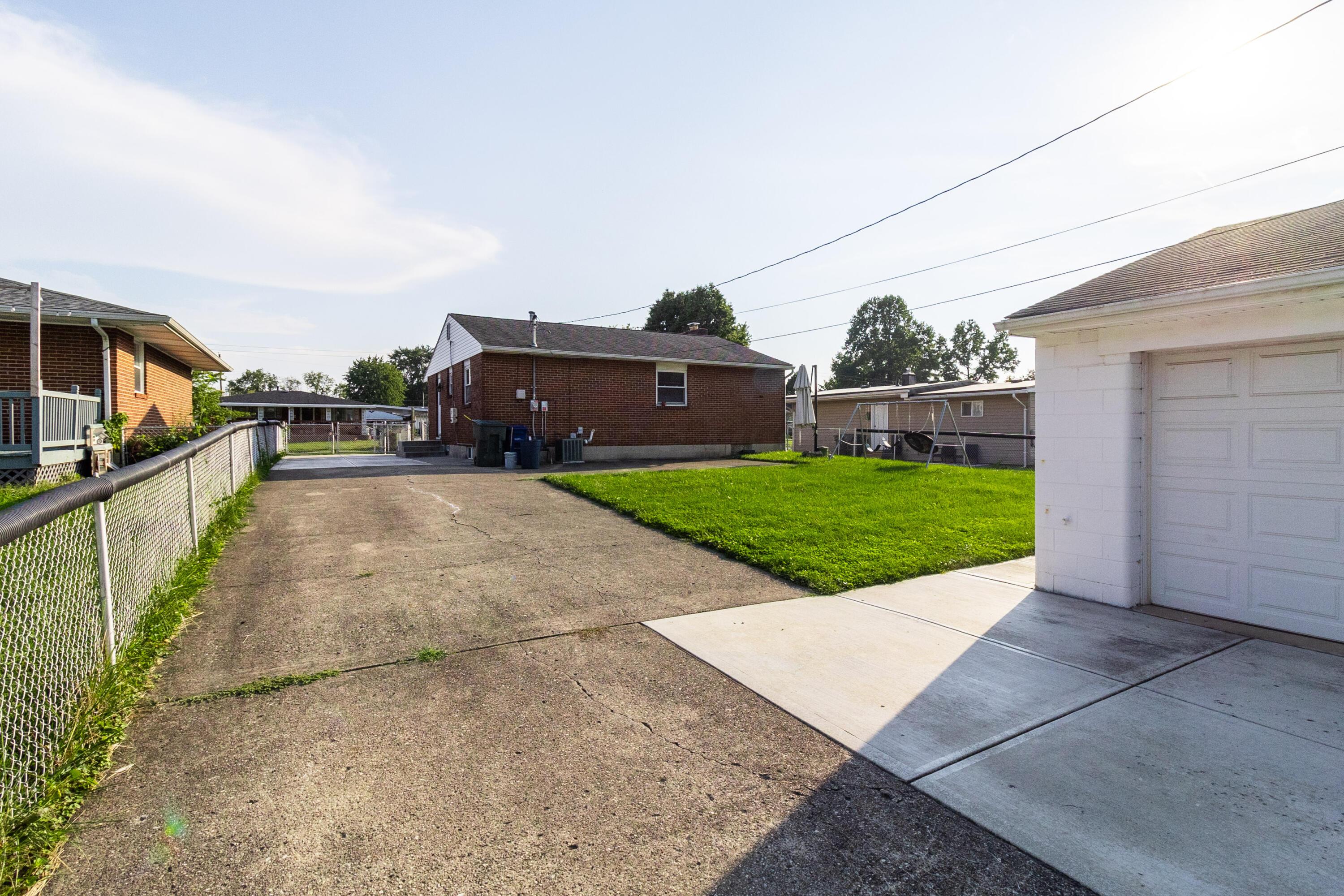 120 Ziegler Avenue Property Photo 6