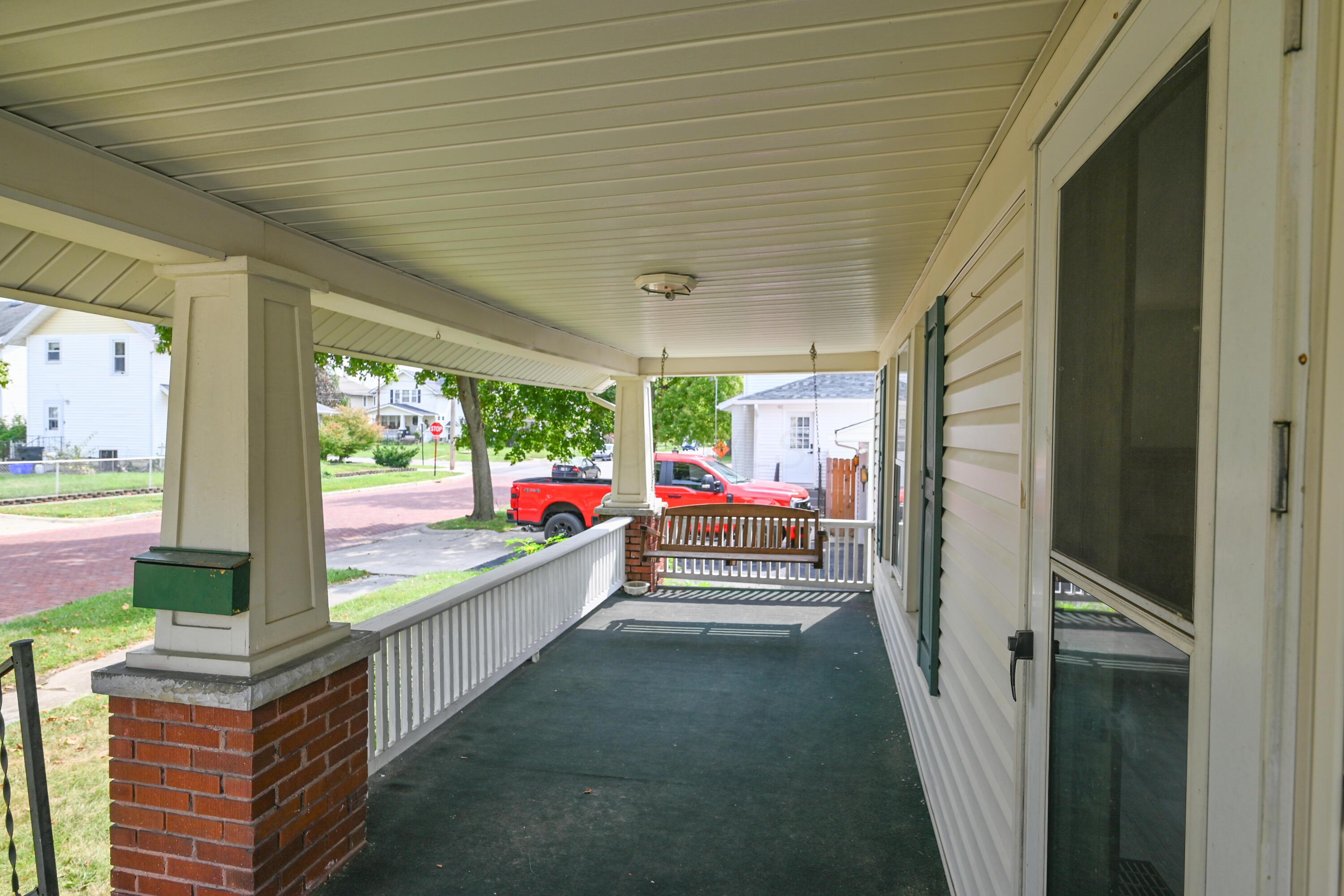 163 Merchant Avenue Property Photo 7