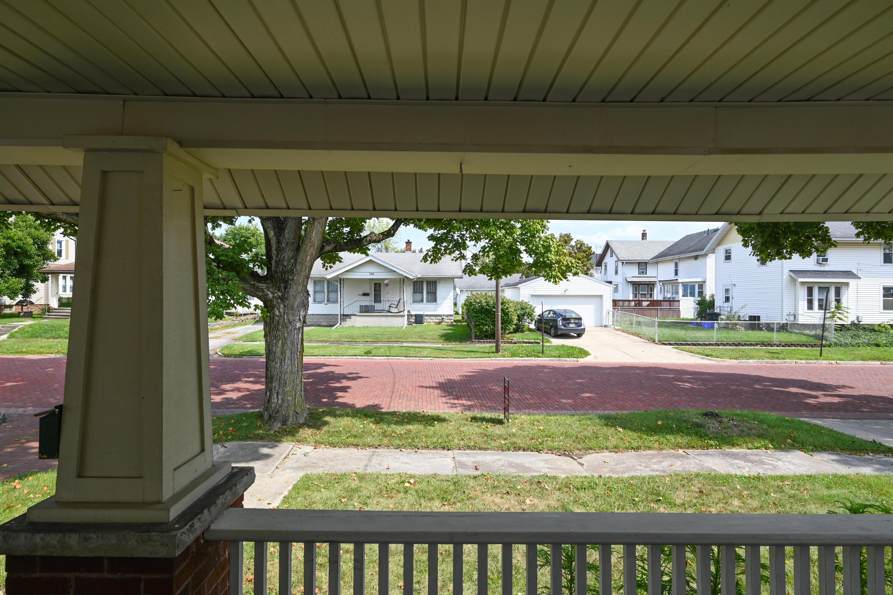 163 Merchant Avenue Property Photo 9