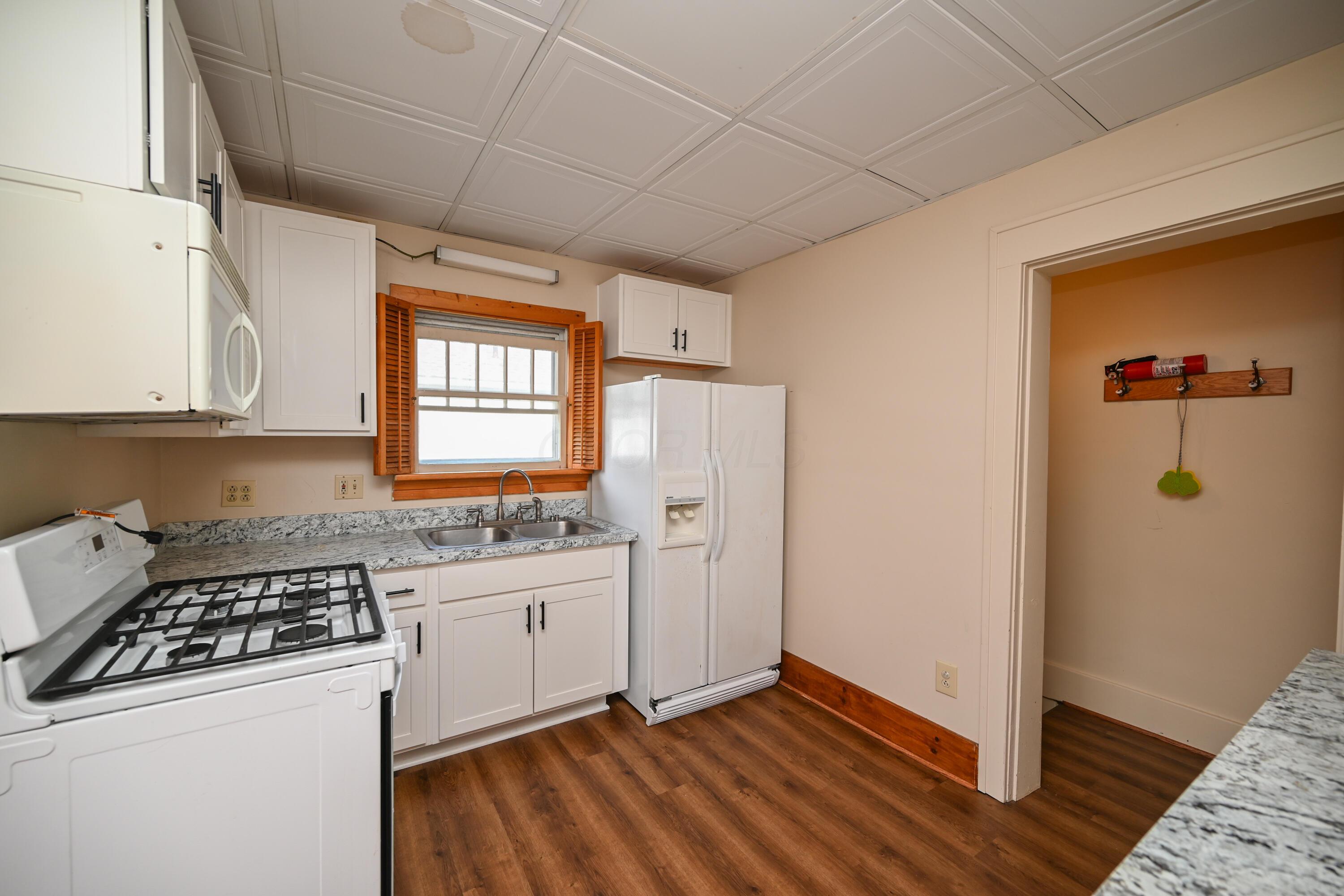 163 Merchant Avenue Property Photo 18