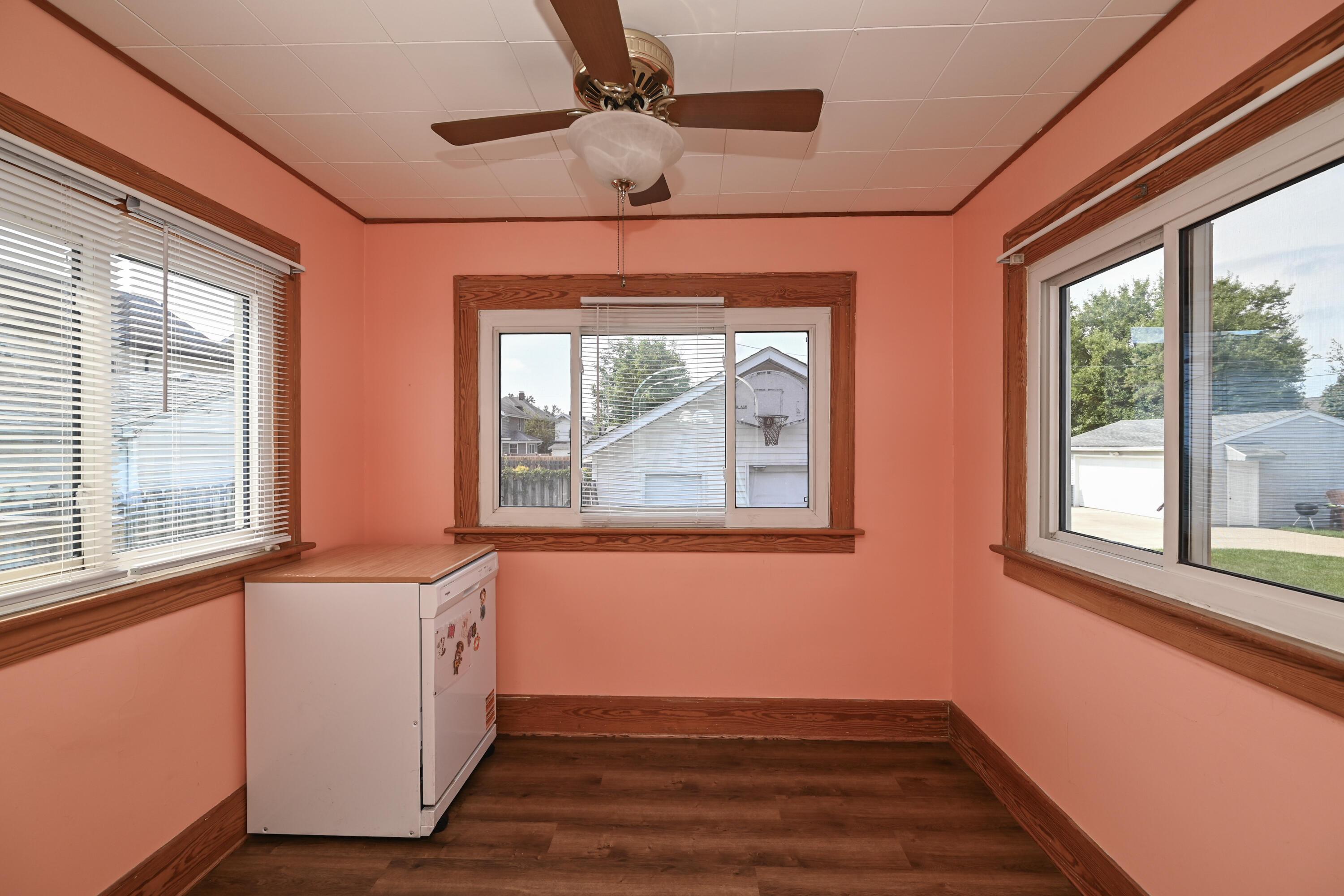 163 Merchant Avenue Property Photo 21