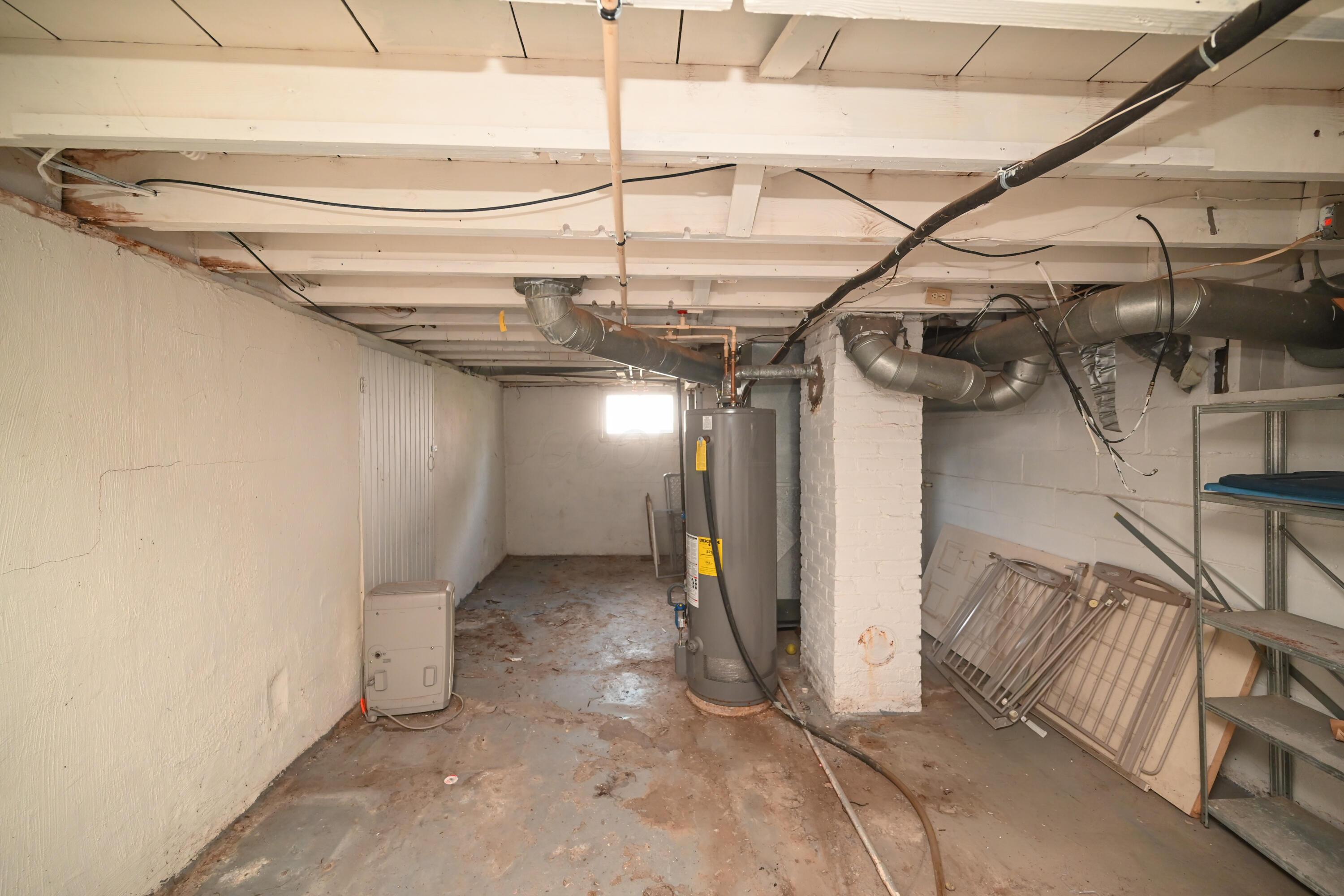 163 Merchant Avenue Property Photo 34