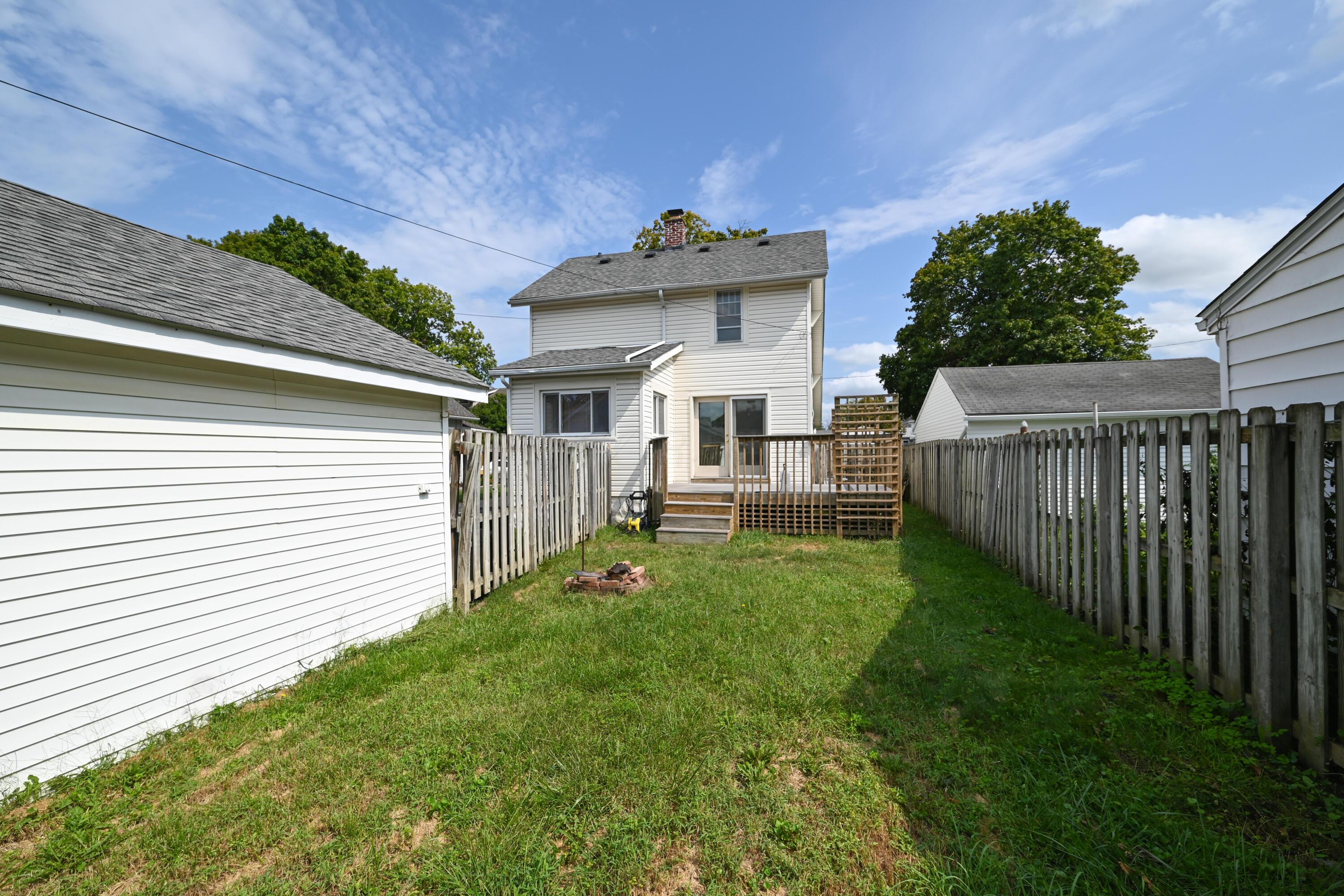 163 Merchant Avenue Property Photo 37