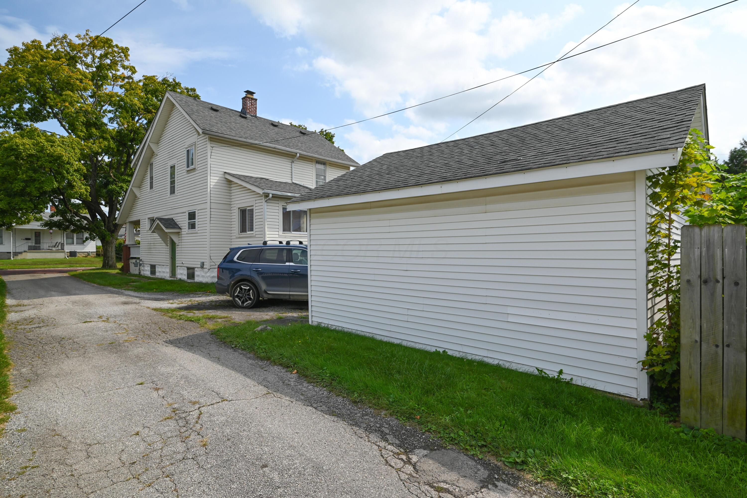 163 Merchant Avenue Property Photo 45