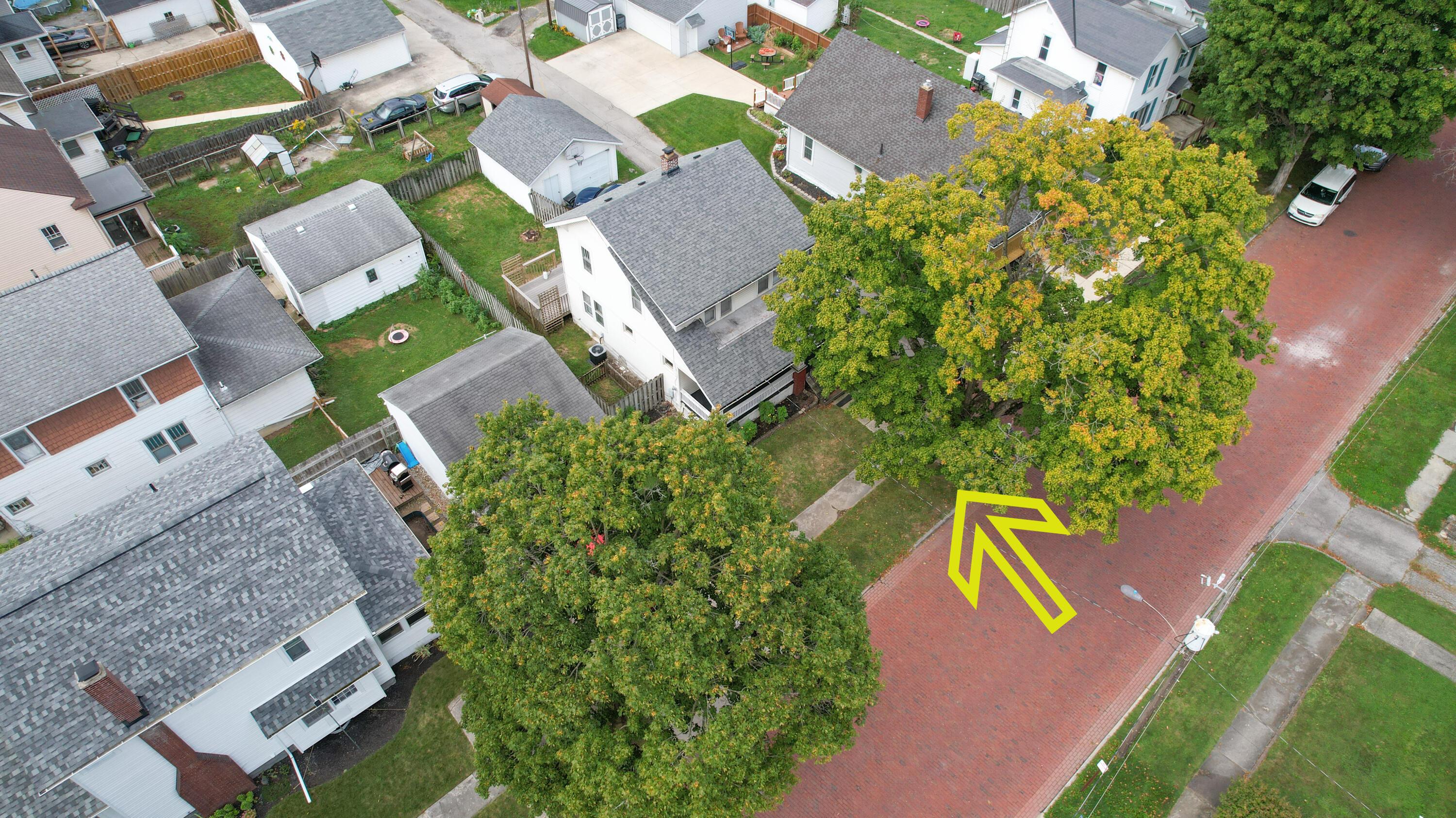 163 Merchant Avenue Property Photo 48