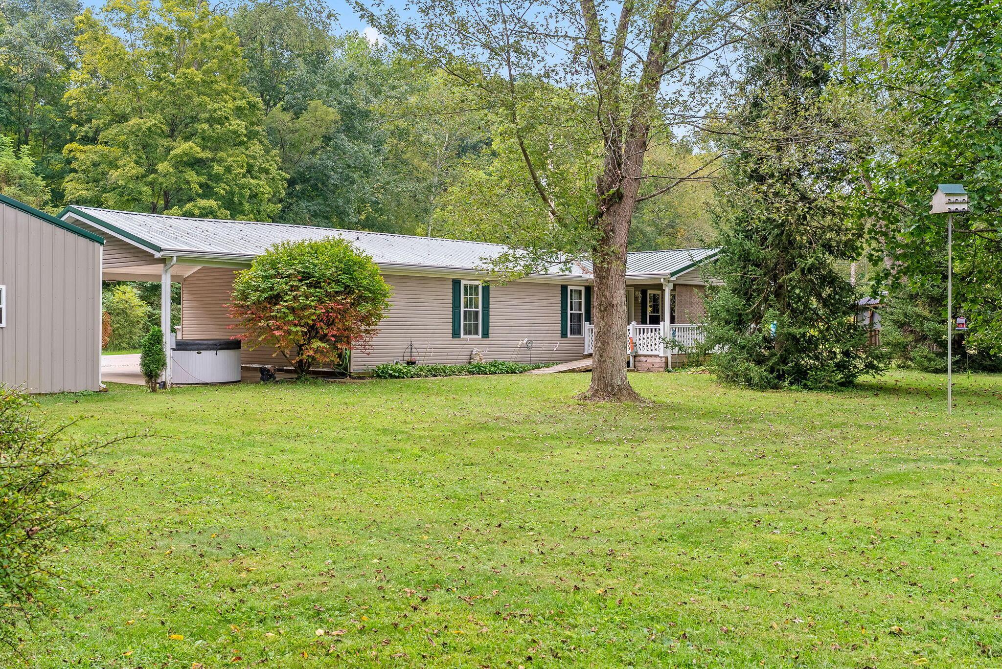 2924 Dutch Run Road Property Photo 1
